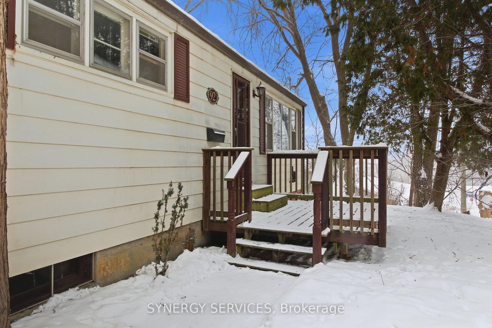 Photo 2 of 92 Laurel Street, Brant, Paris — HOMEH