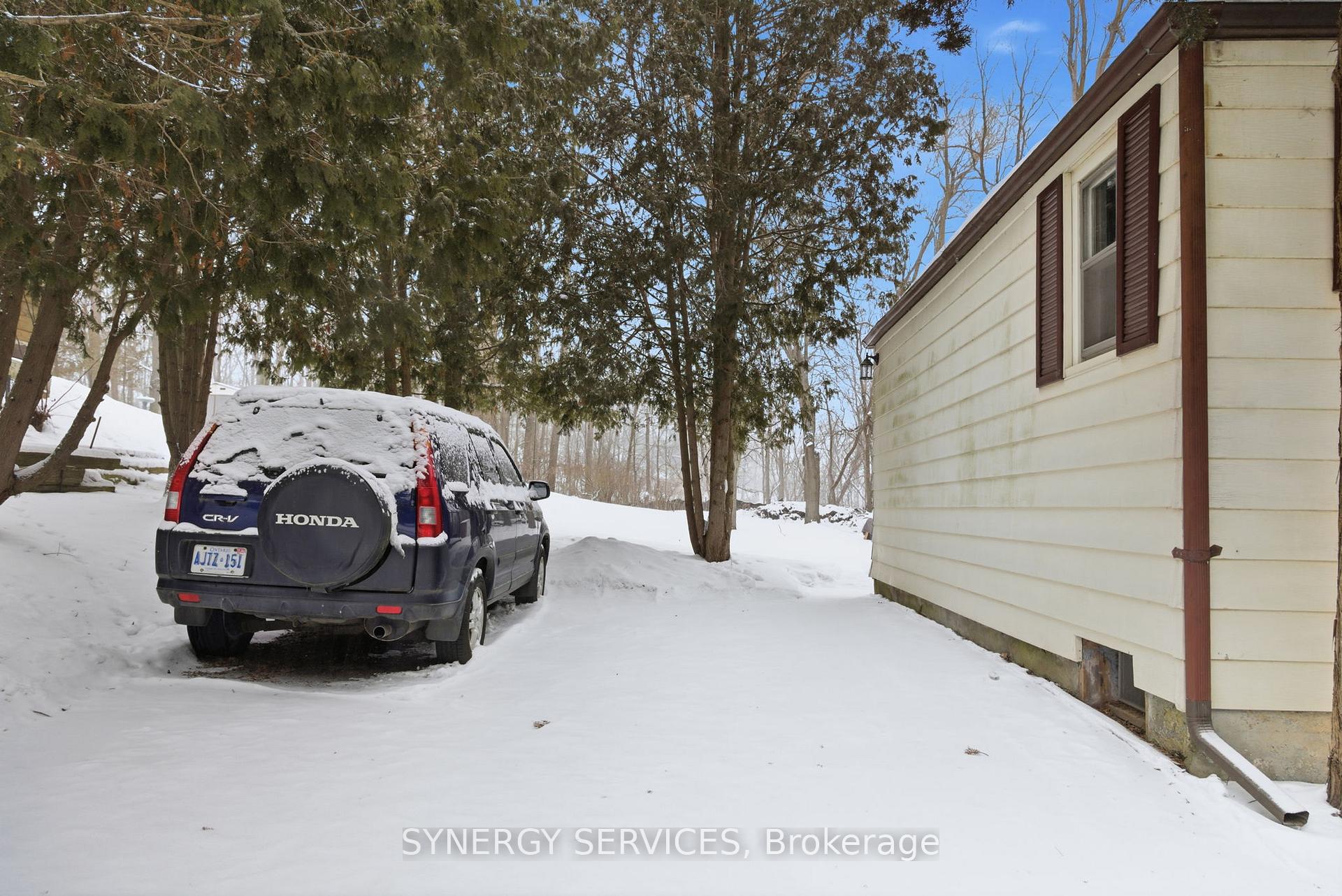 Photo 10 of 92 Laurel Street, Brant, Paris — HOMEH