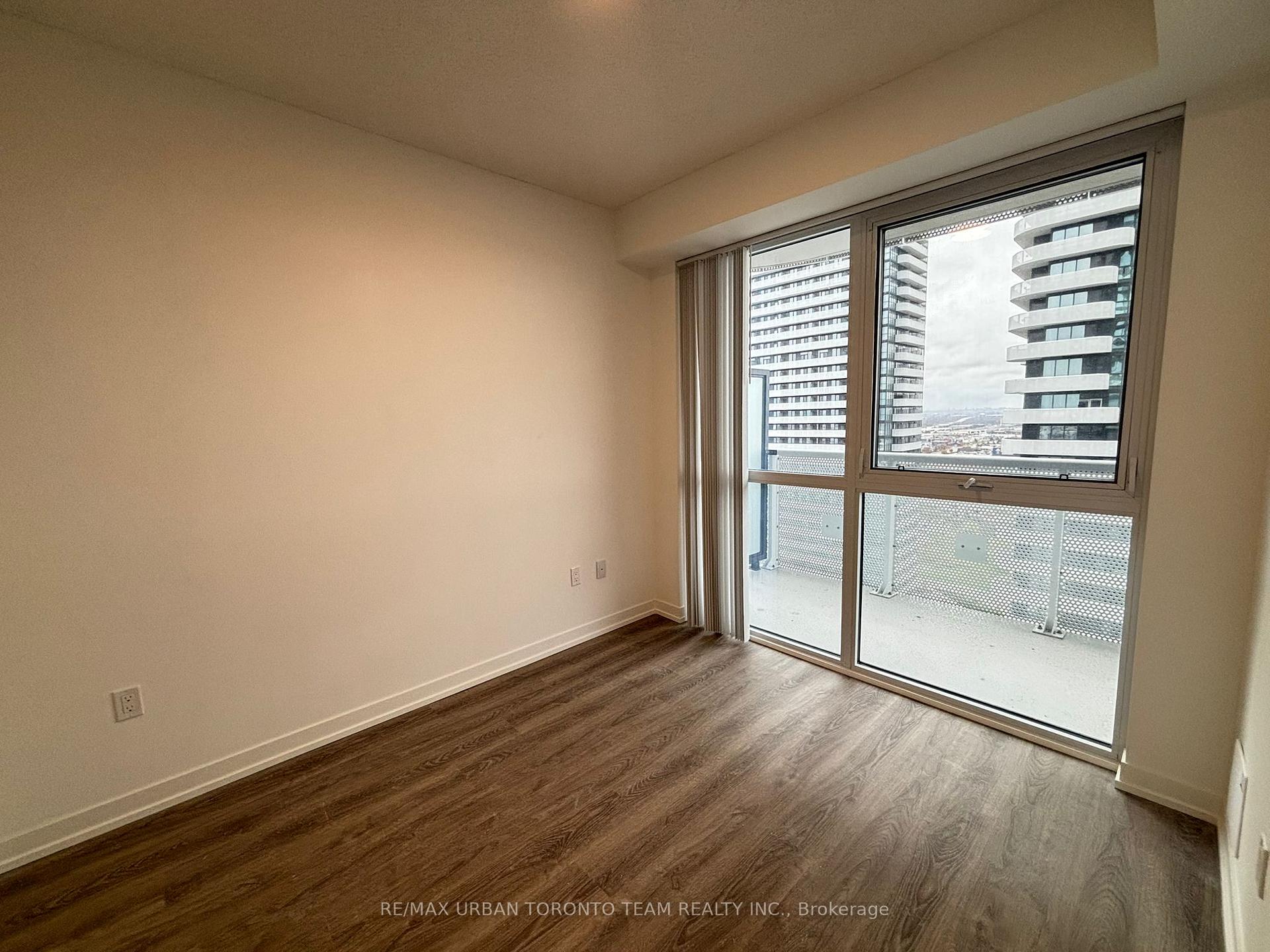 Photo 3 of Unit 2615, 8 Interchange Way, Vaughan, Vaughan Corporate Centre — HOMEH