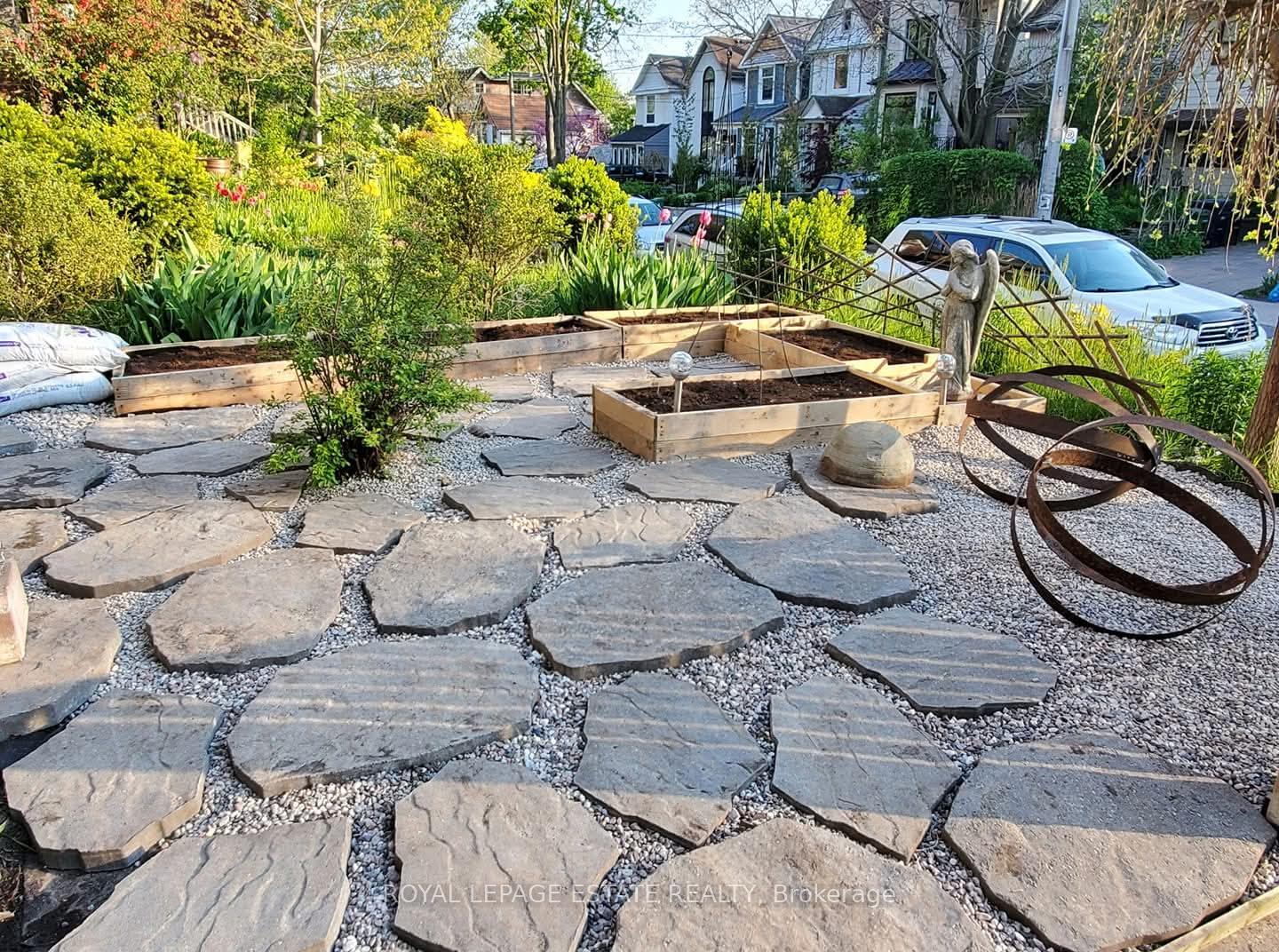 Photo 28 of 183 Waverley Road, Toronto, The Beaches — HOMEH
