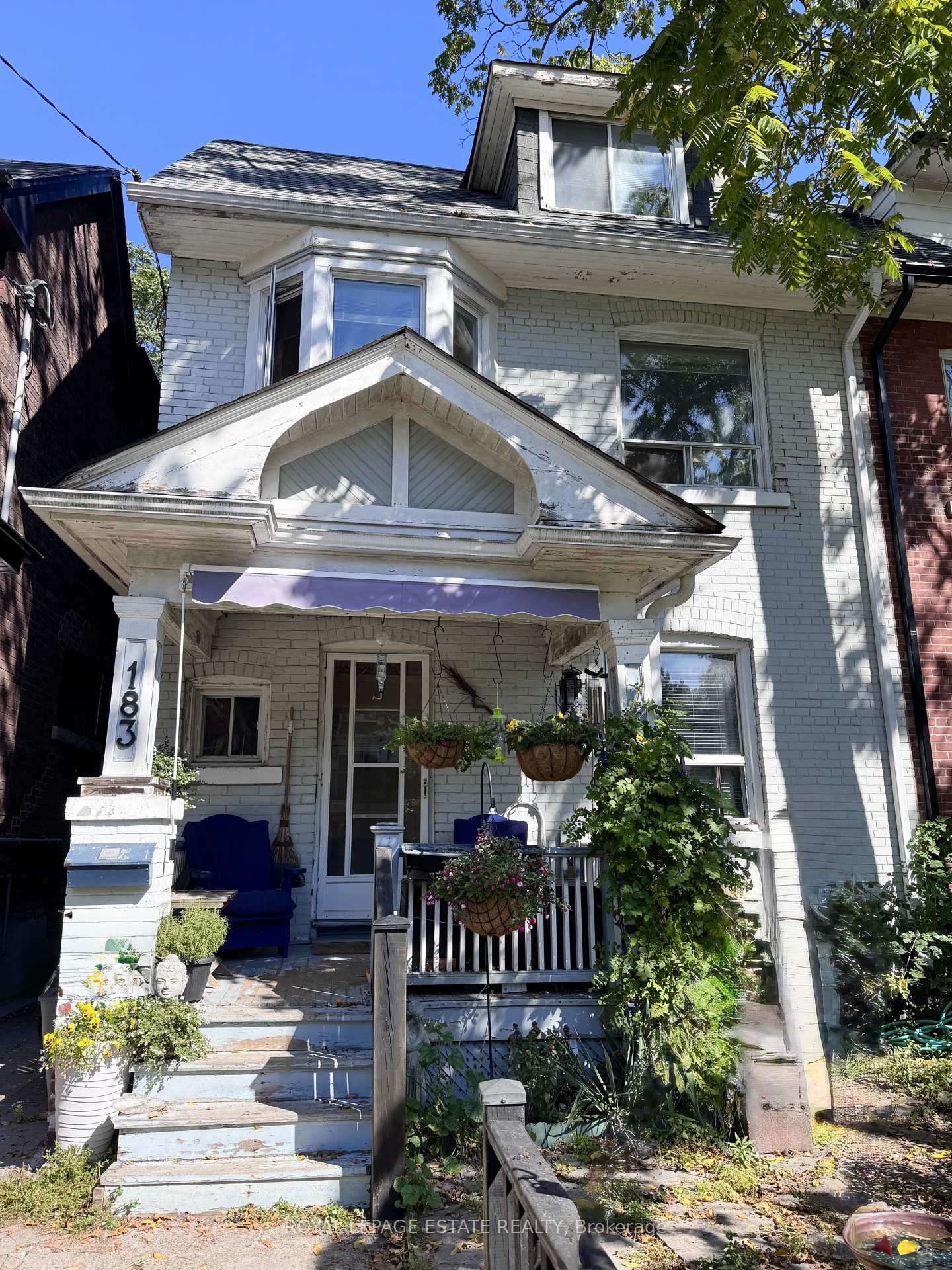 Photo 23 of 183 Waverley Road, Toronto, The Beaches — HOMEH