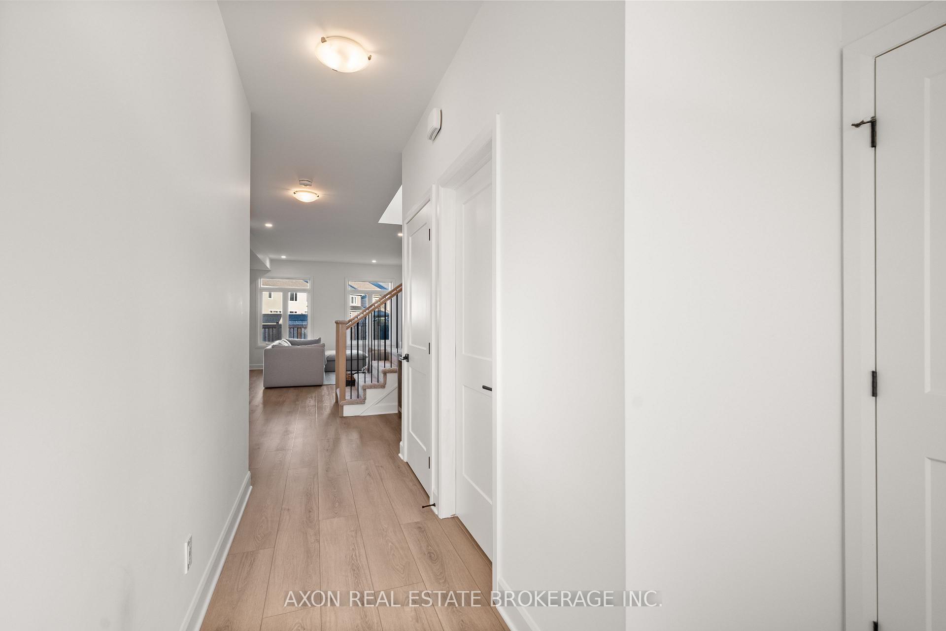 Photo 13 of 819 Riverview Way, Kingston, Kingston East (Incl Barret Crt) — HOMEH