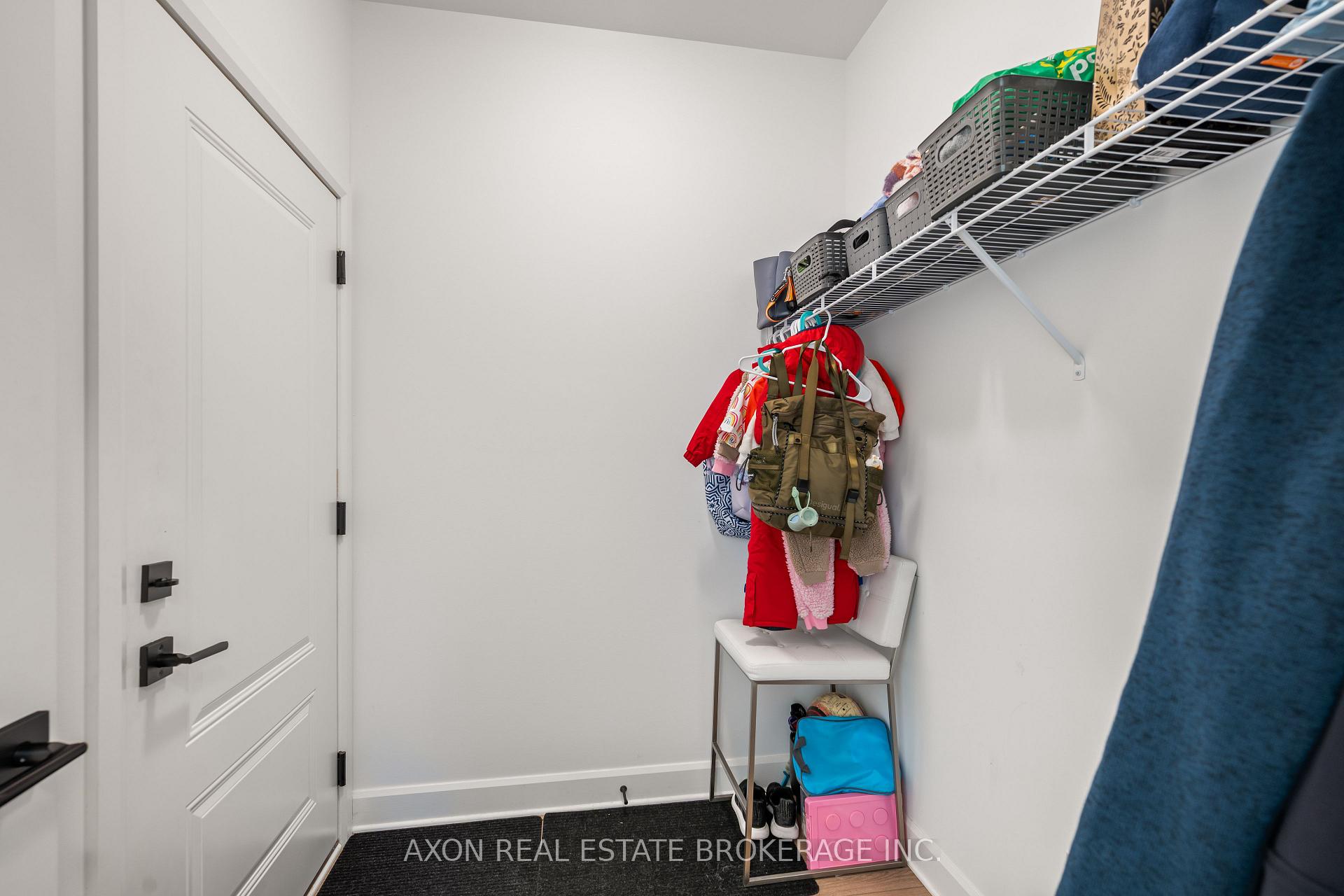 Photo 2 of 819 Riverview Way, Kingston, Kingston East (Incl Barret Crt) — HOMEH