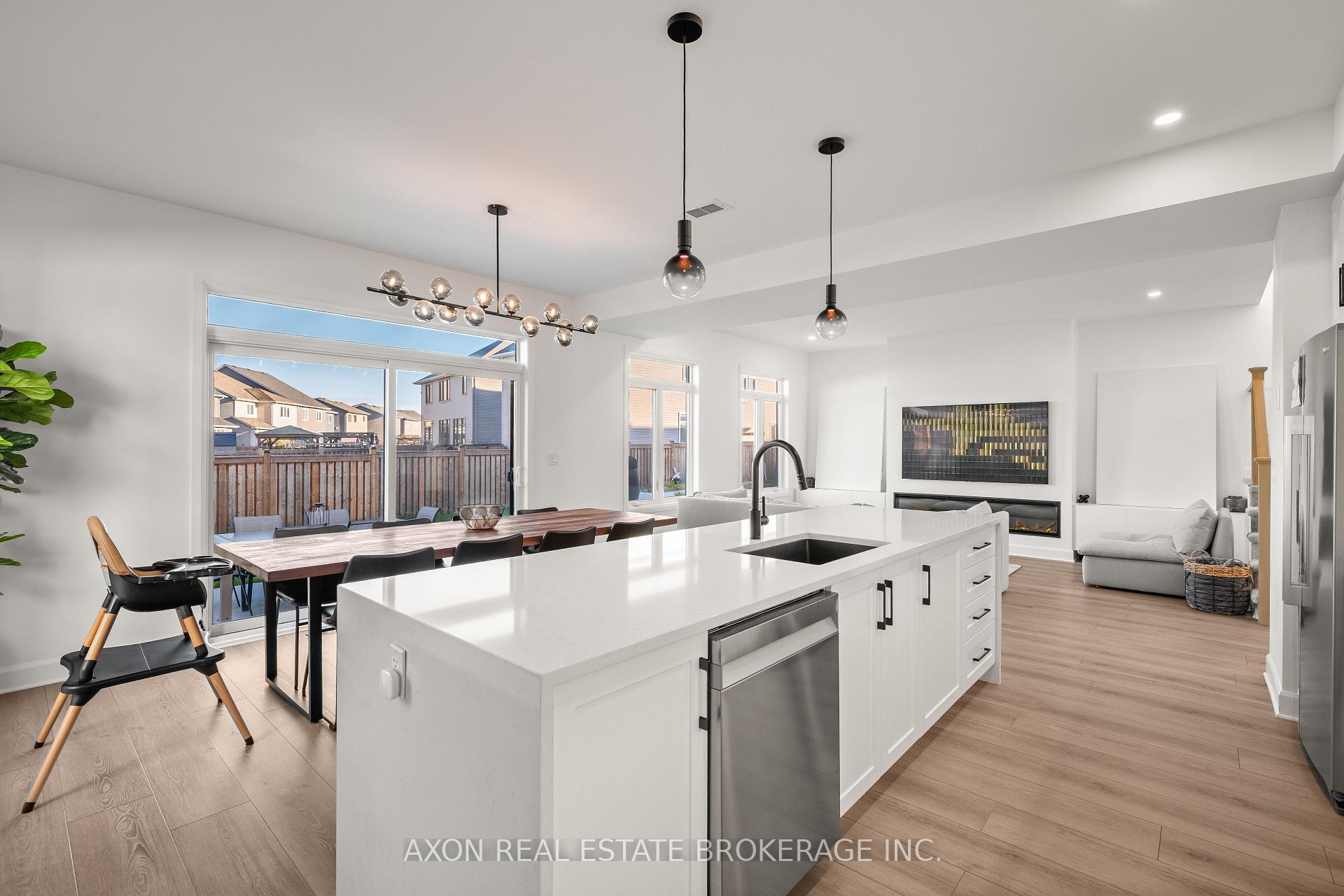 Photo 38 of 819 Riverview Way, Kingston, Kingston East (Incl Barret Crt) — HOMEH