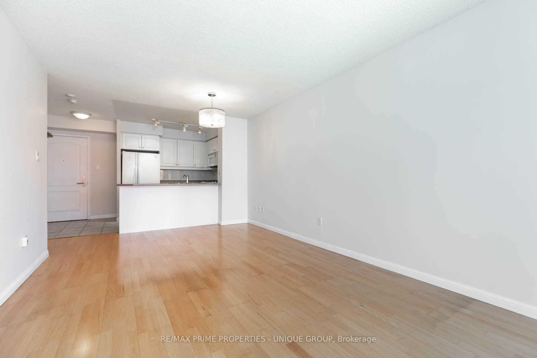 Photo 5 of Unit 314, 18 Wanless Avenue, Toronto, Lawrence Park North — HOMEH