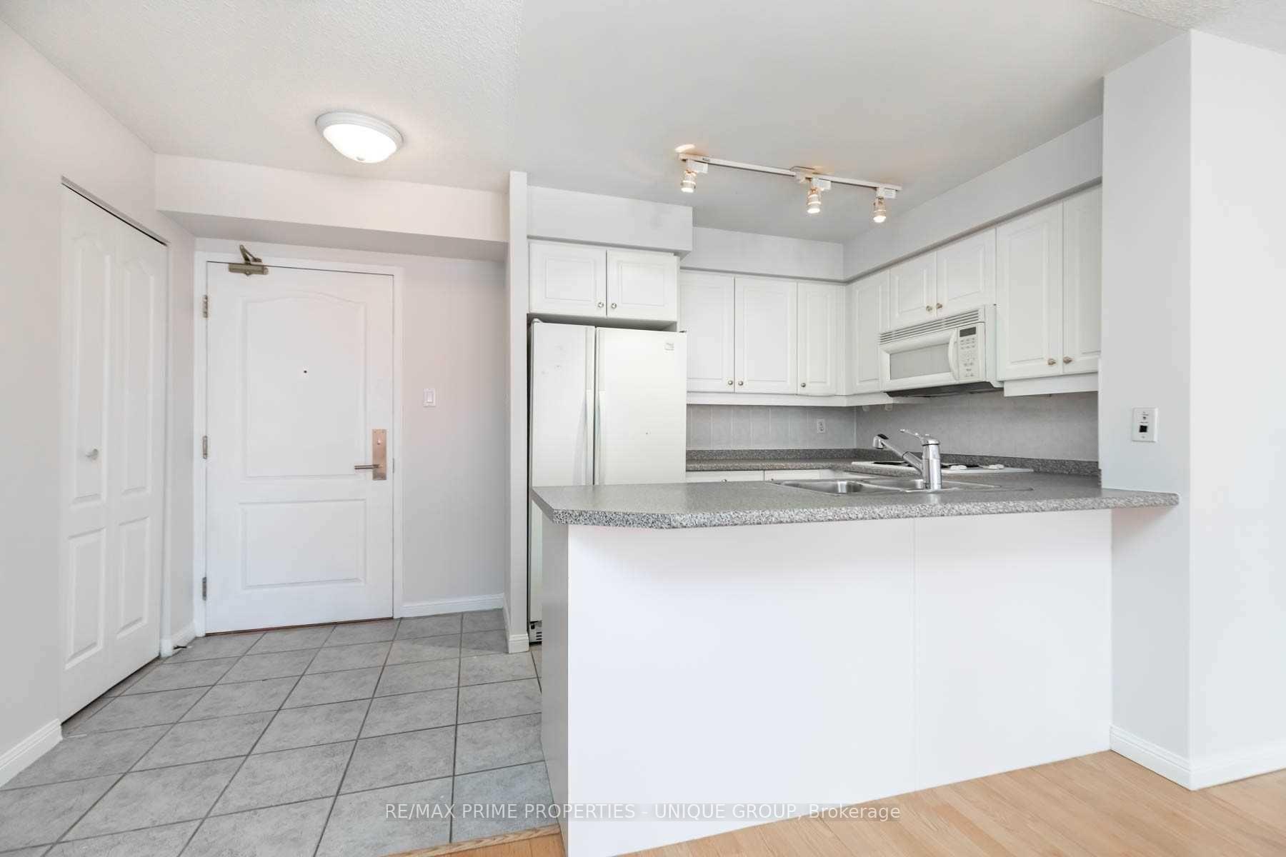 Photo 8 of Unit 314, 18 Wanless Avenue, Toronto, Lawrence Park North — HOMEH