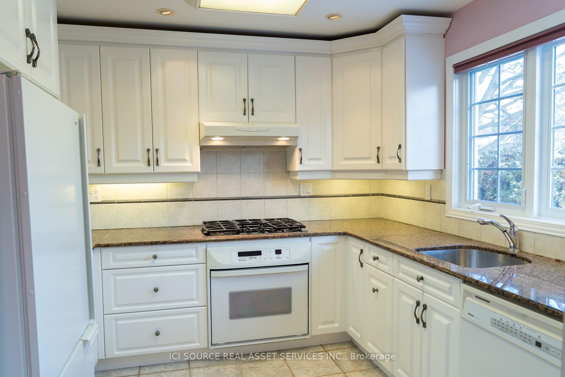 Photo 16 of 768 Vinette Crescent, Ottawa, Chatelaine Village — HOMEH