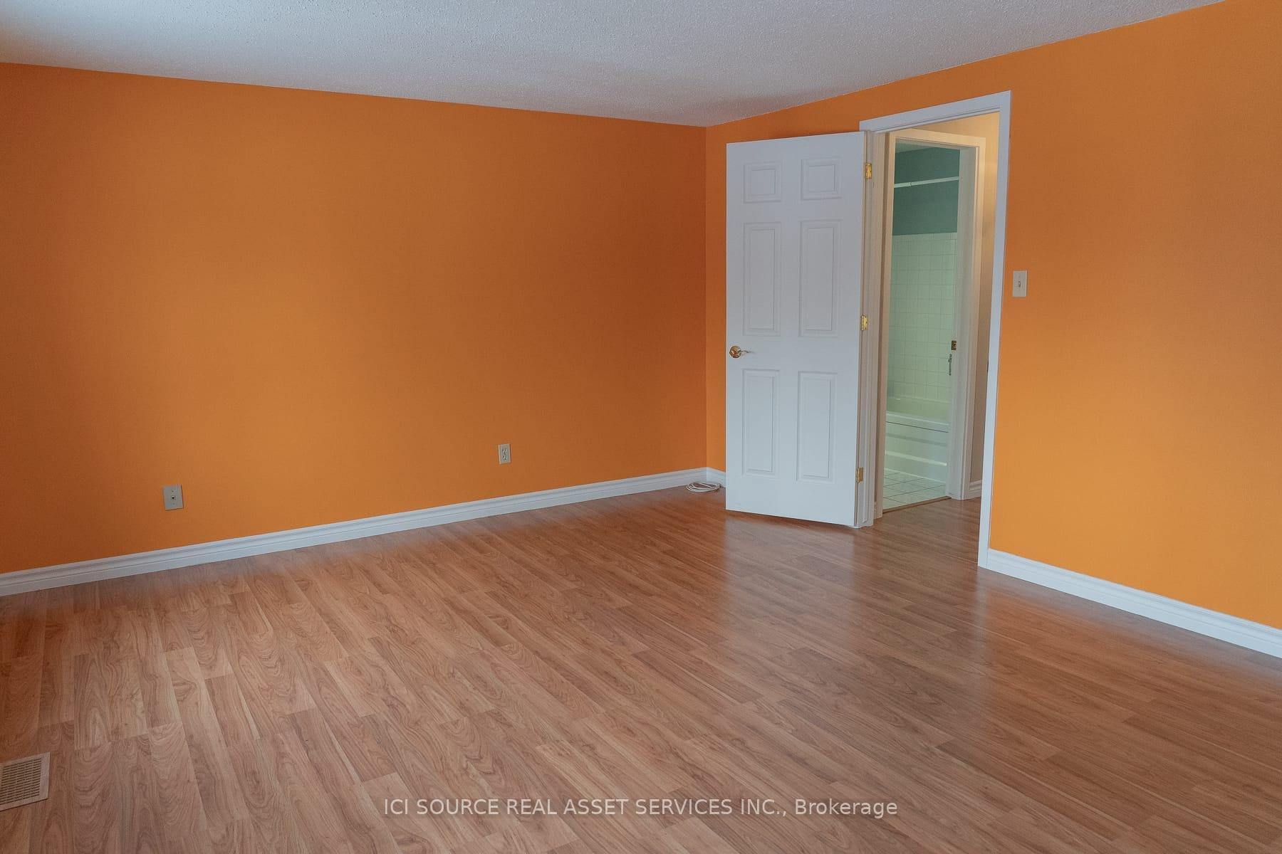 Photo 11 of 768 Vinette Crescent, Ottawa, Chatelaine Village — HOMEH