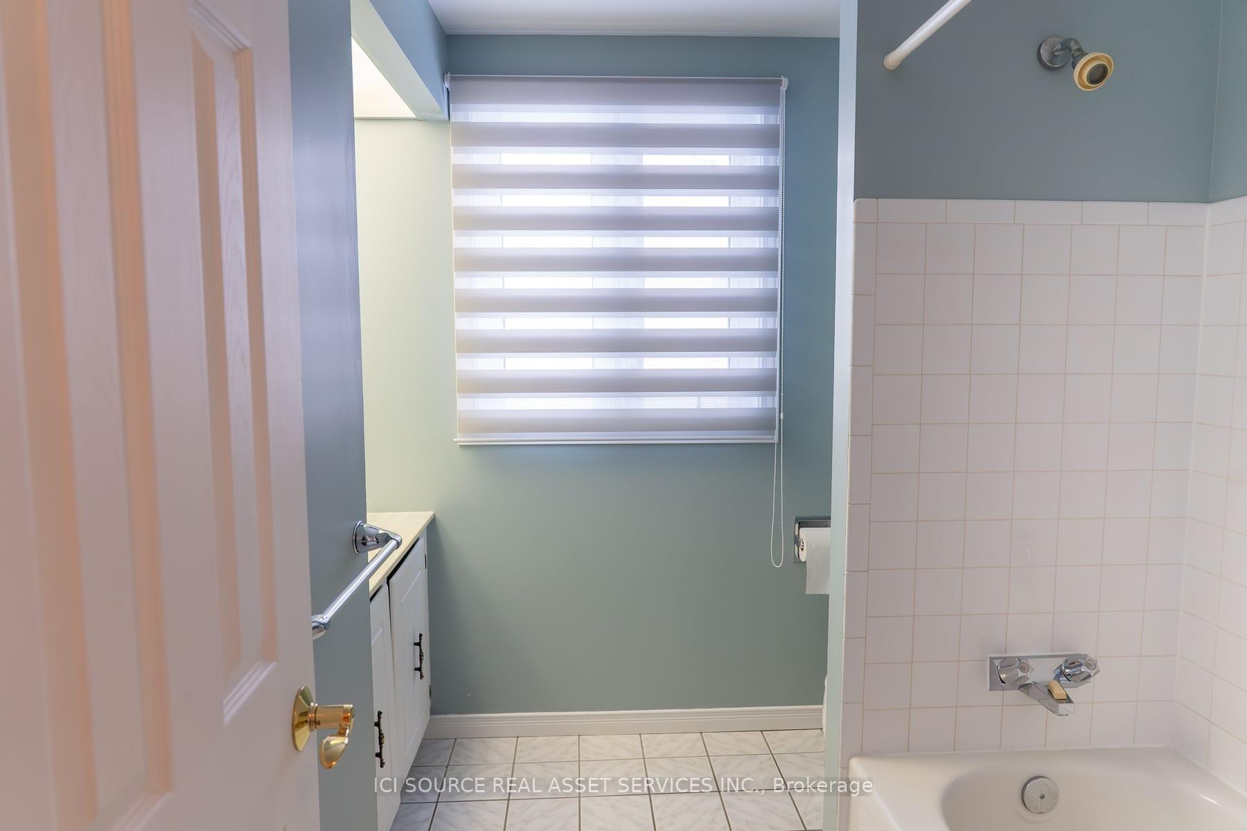 Photo 20 of 768 Vinette Crescent, Ottawa, Chatelaine Village — HOMEH