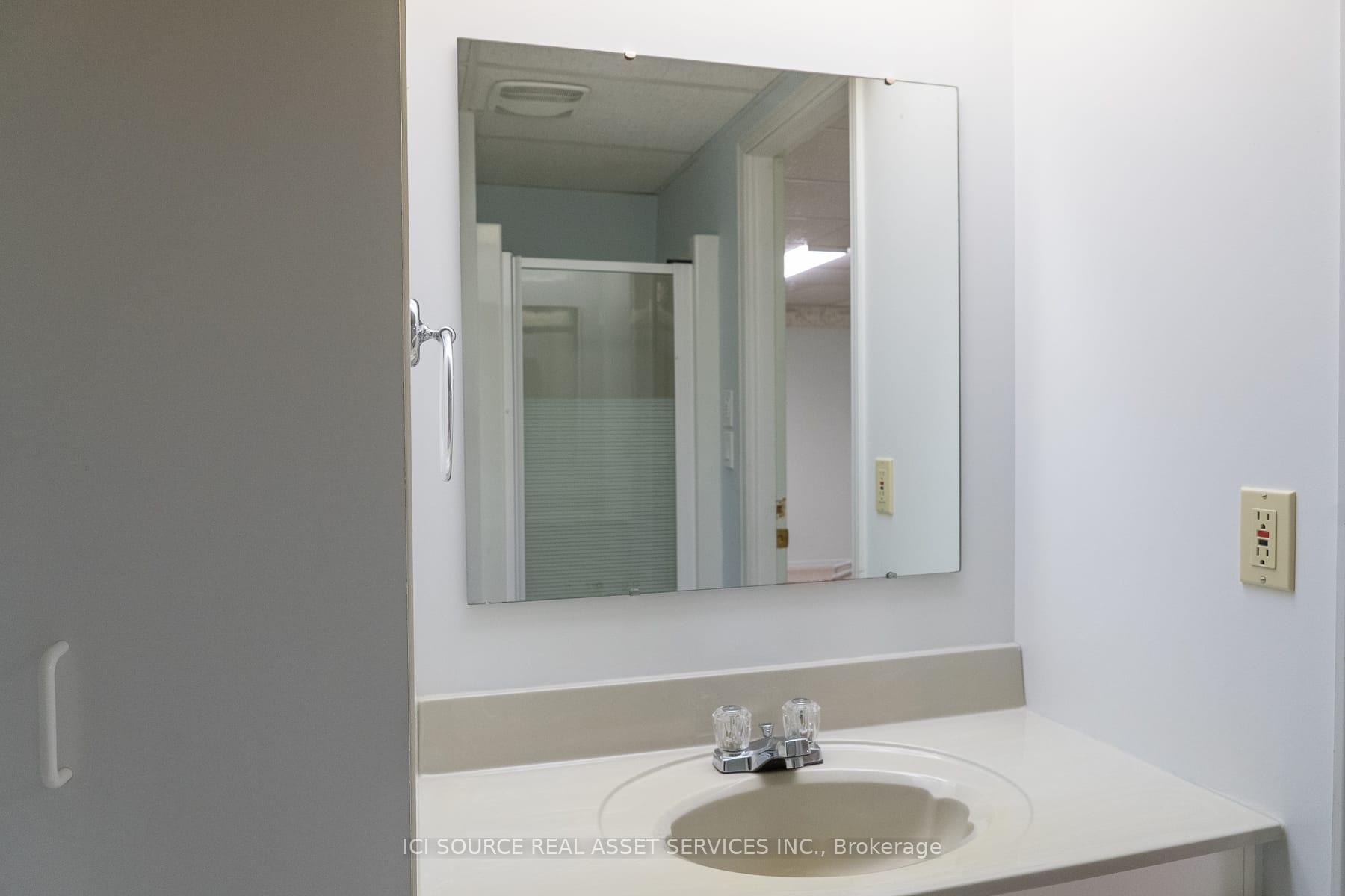 Photo 25 of 768 Vinette Crescent, Ottawa, Chatelaine Village — HOMEH