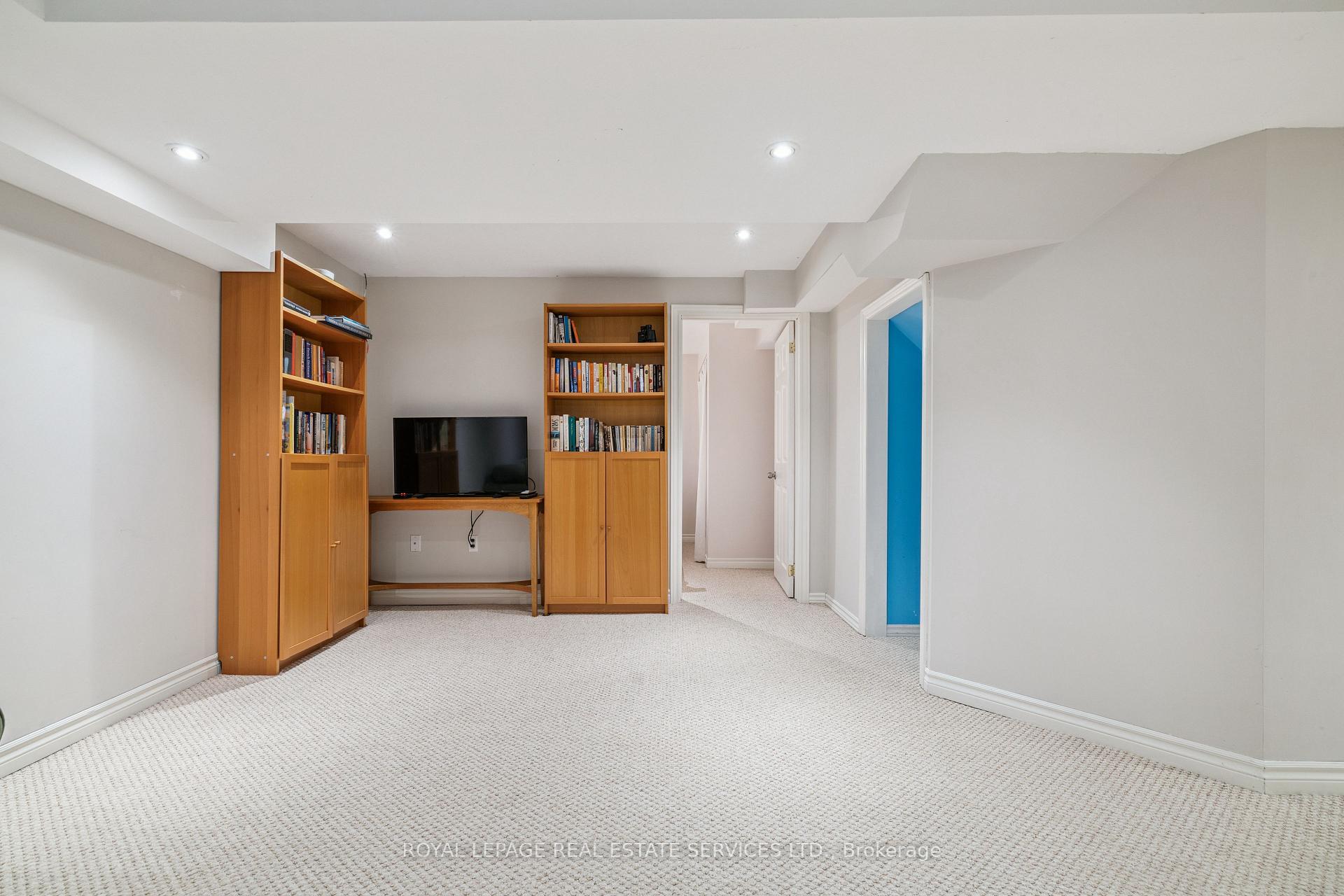 Photo 22 of 5186 Ravine Crescent, Burlington, Orchard — HOMEH