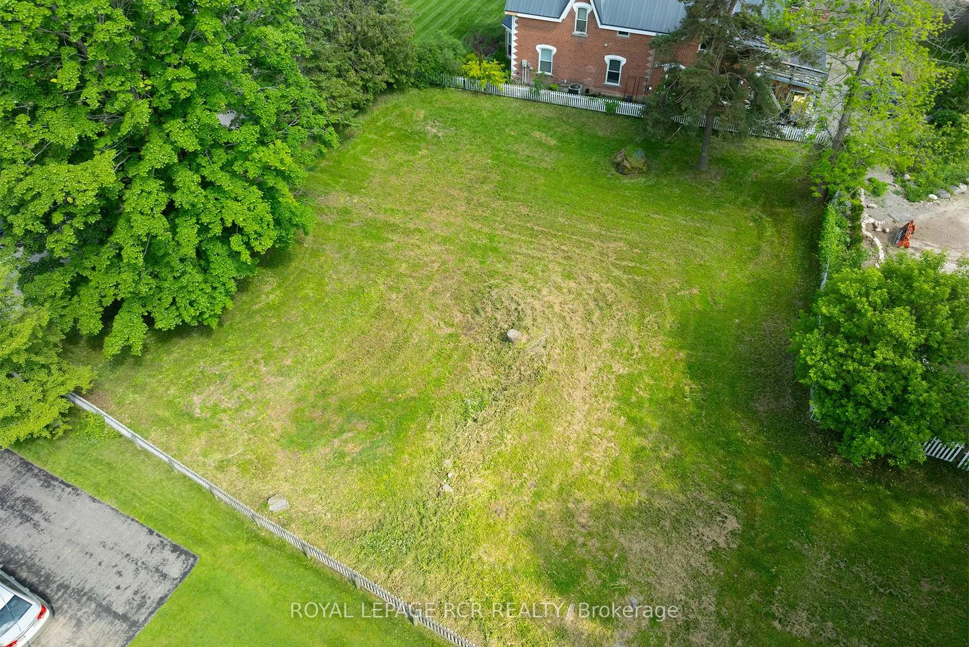 Photo 8 of 00 Amelia Street, Caledon, Alton — HOMEH