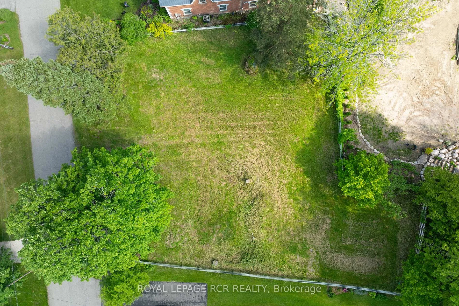 Photo 16 of 00 Amelia Street, Caledon, Alton — HOMEH
