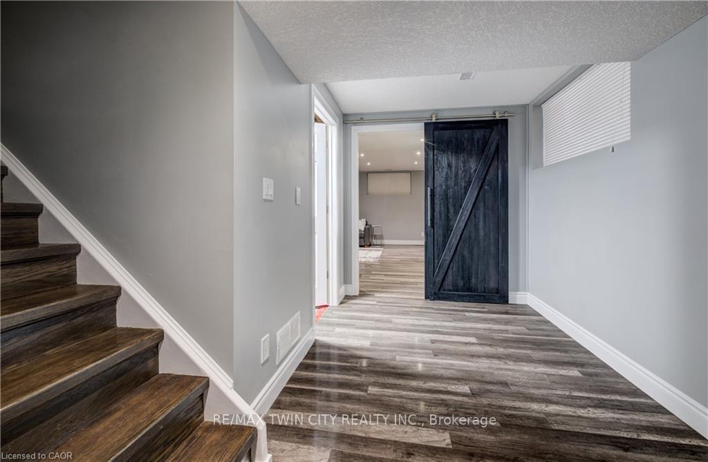 Photo 12 of 502 Woodbine Avenue, Kitchener — HOMEH