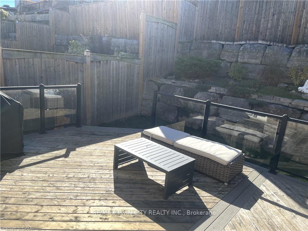 Photo 37 of 502 Woodbine Avenue, Kitchener — HOMEH