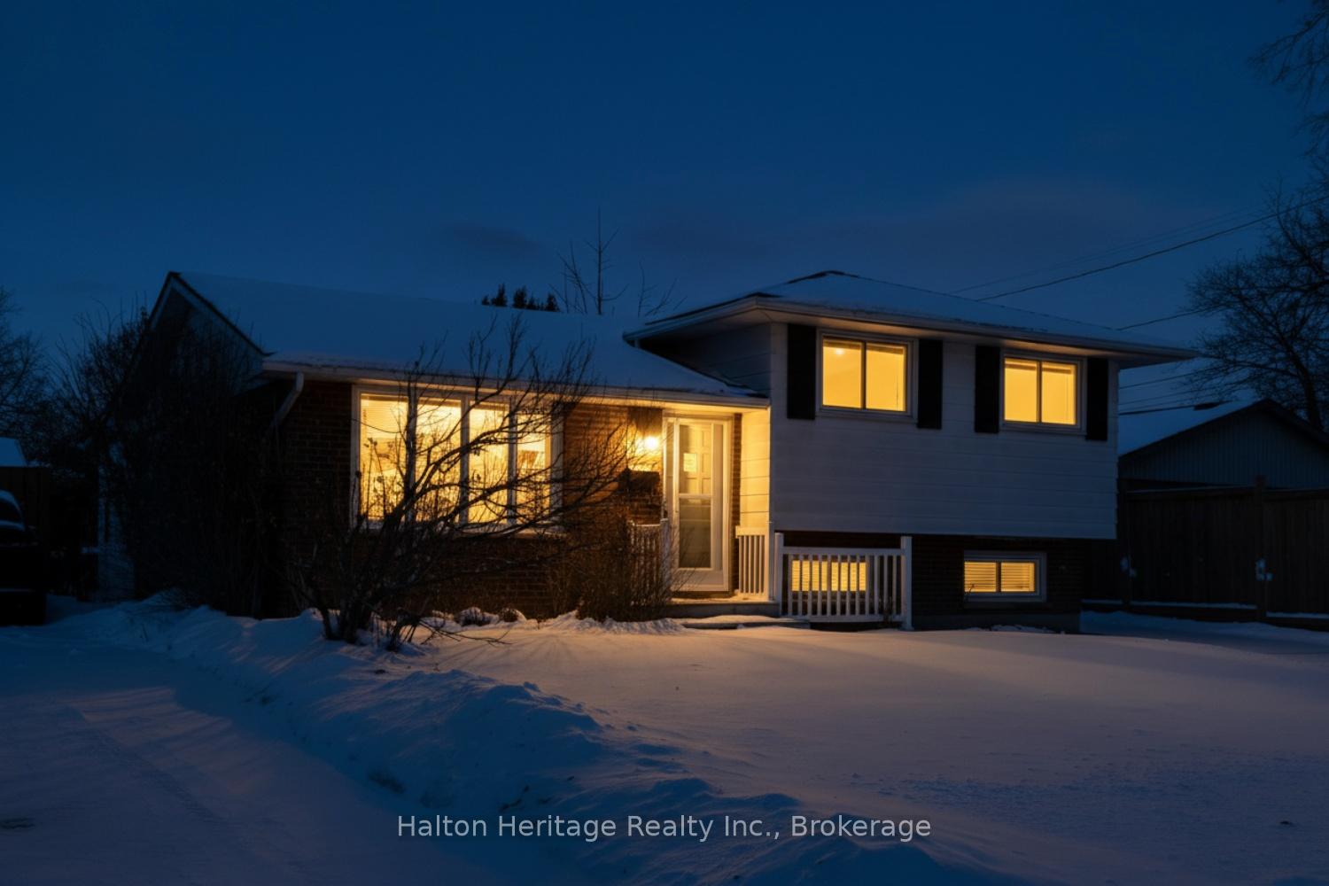 Photo 5 of 123 Woodman Drive N, Hamilton, Kentley — HOMEH