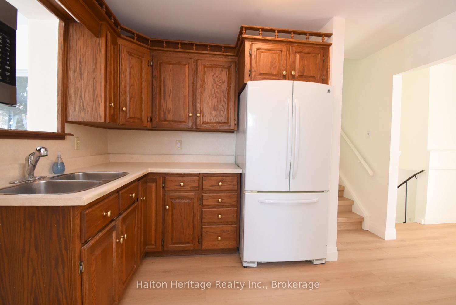 Photo 24 of 123 Woodman Drive N, Hamilton, Kentley — HOMEH