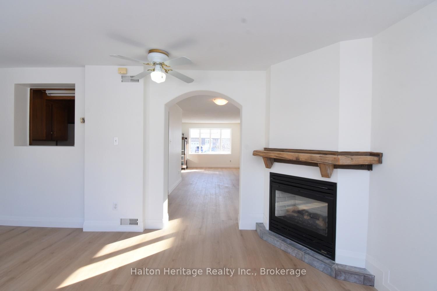 Photo 12 of 123 Woodman Drive N, Hamilton, Kentley — HOMEH
