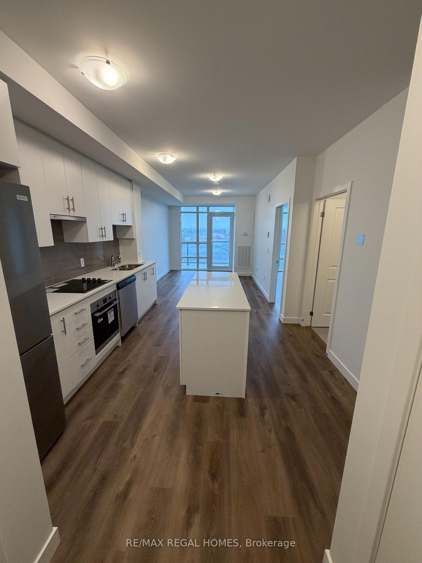 Photo 4 of Unit 702, 461 Green Road W, Hamilton, Lakeshore — HOMEH