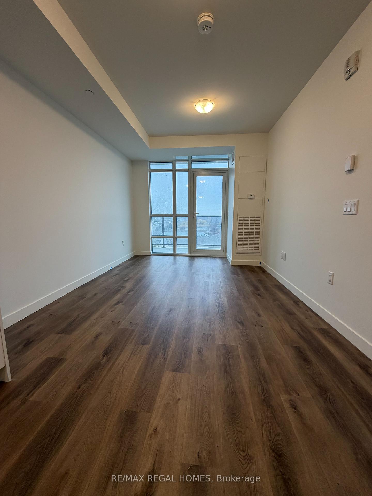 Photo 3 of Unit 702, 461 Green Road W, Hamilton, Lakeshore — HOMEH