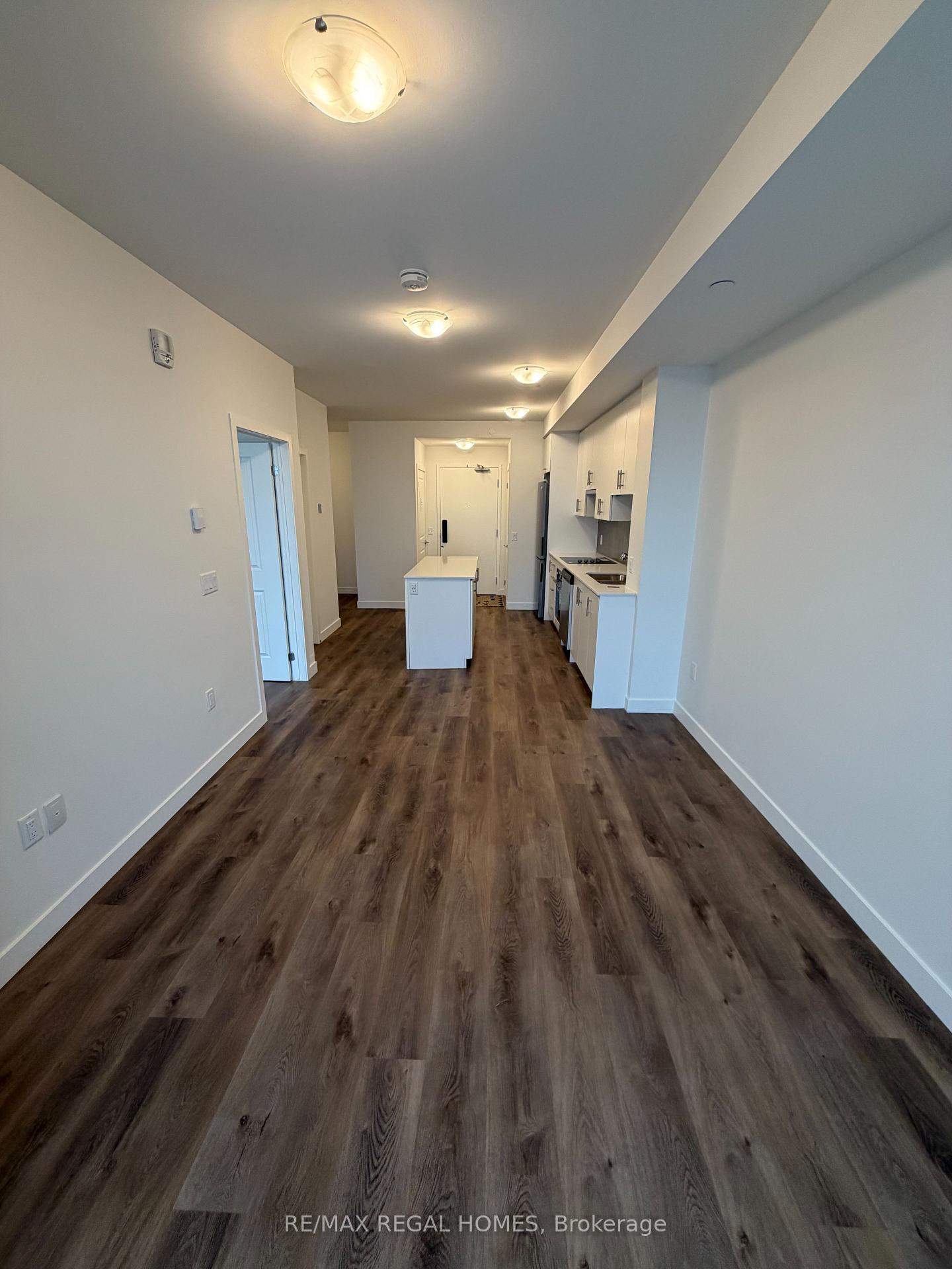Photo 5 of Unit 702, 461 Green Road W, Hamilton, Lakeshore — HOMEH