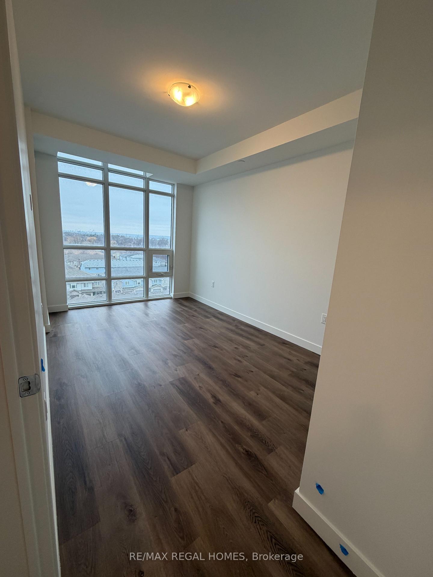 Photo 7 of Unit 702, 461 Green Road W, Hamilton, Lakeshore — HOMEH