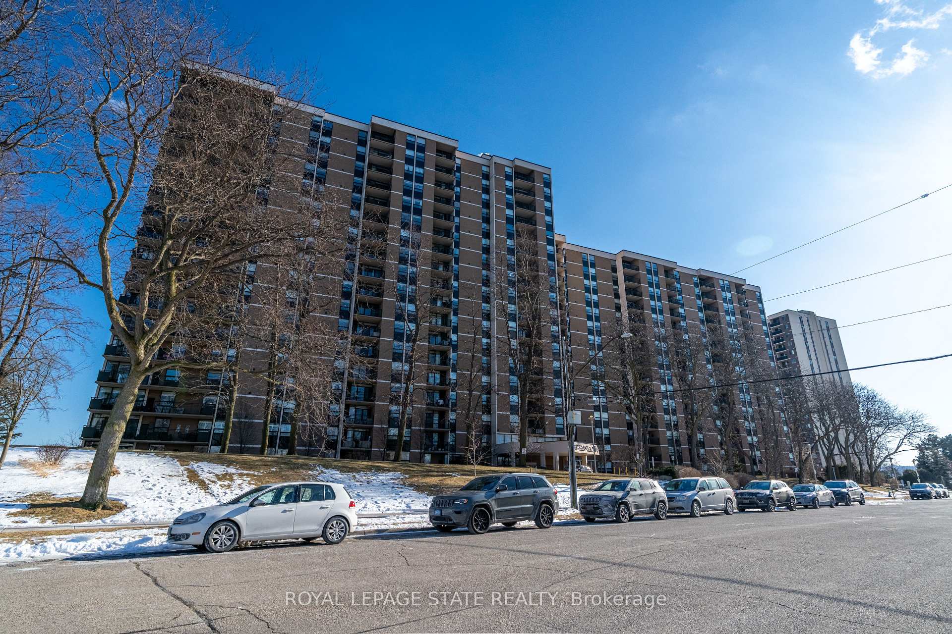 Front of Unit 1218, 500 Green Road