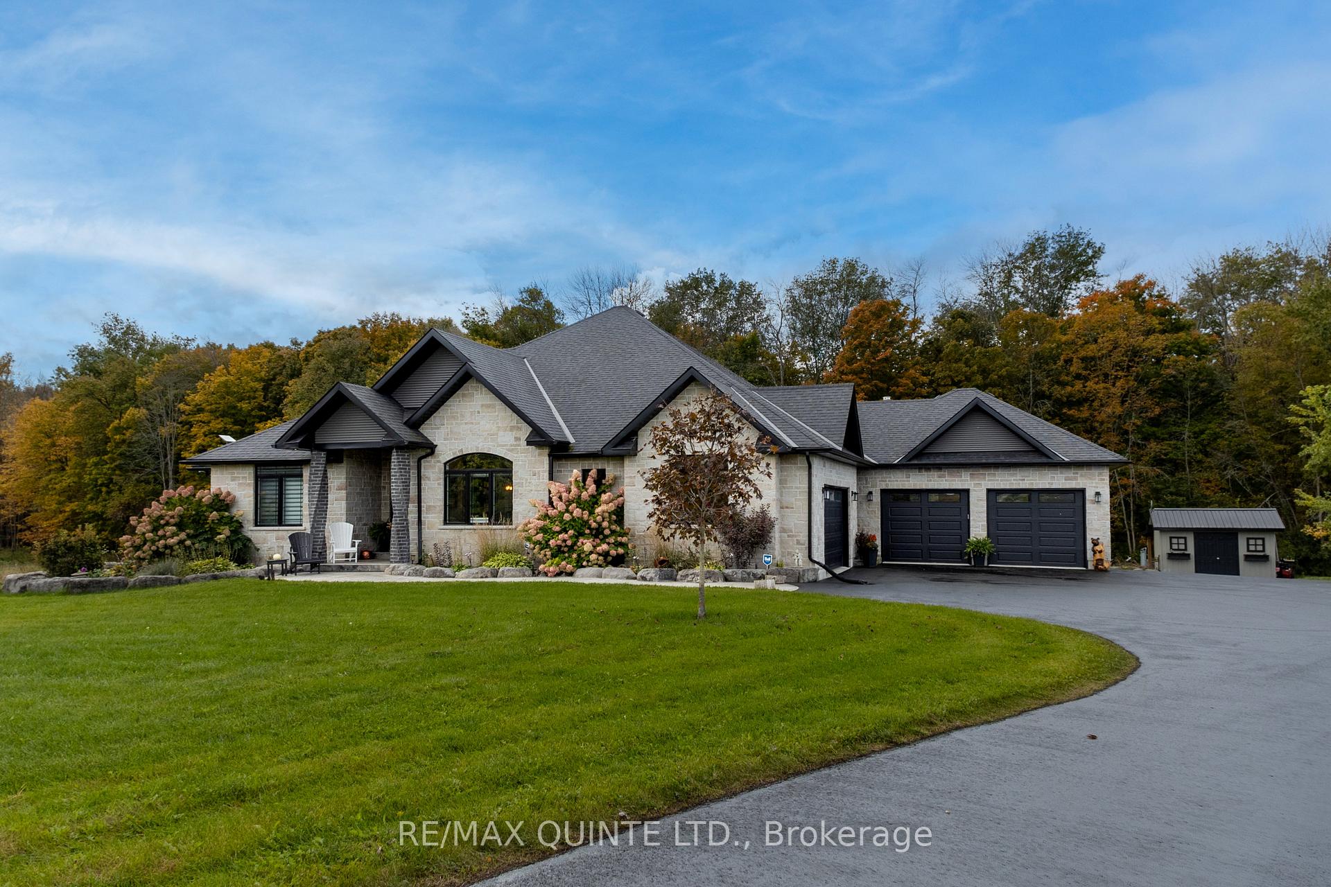 Photo 5 of 107 Hidden Valley Drive, Belleville, Thurlow Ward — HOMEH