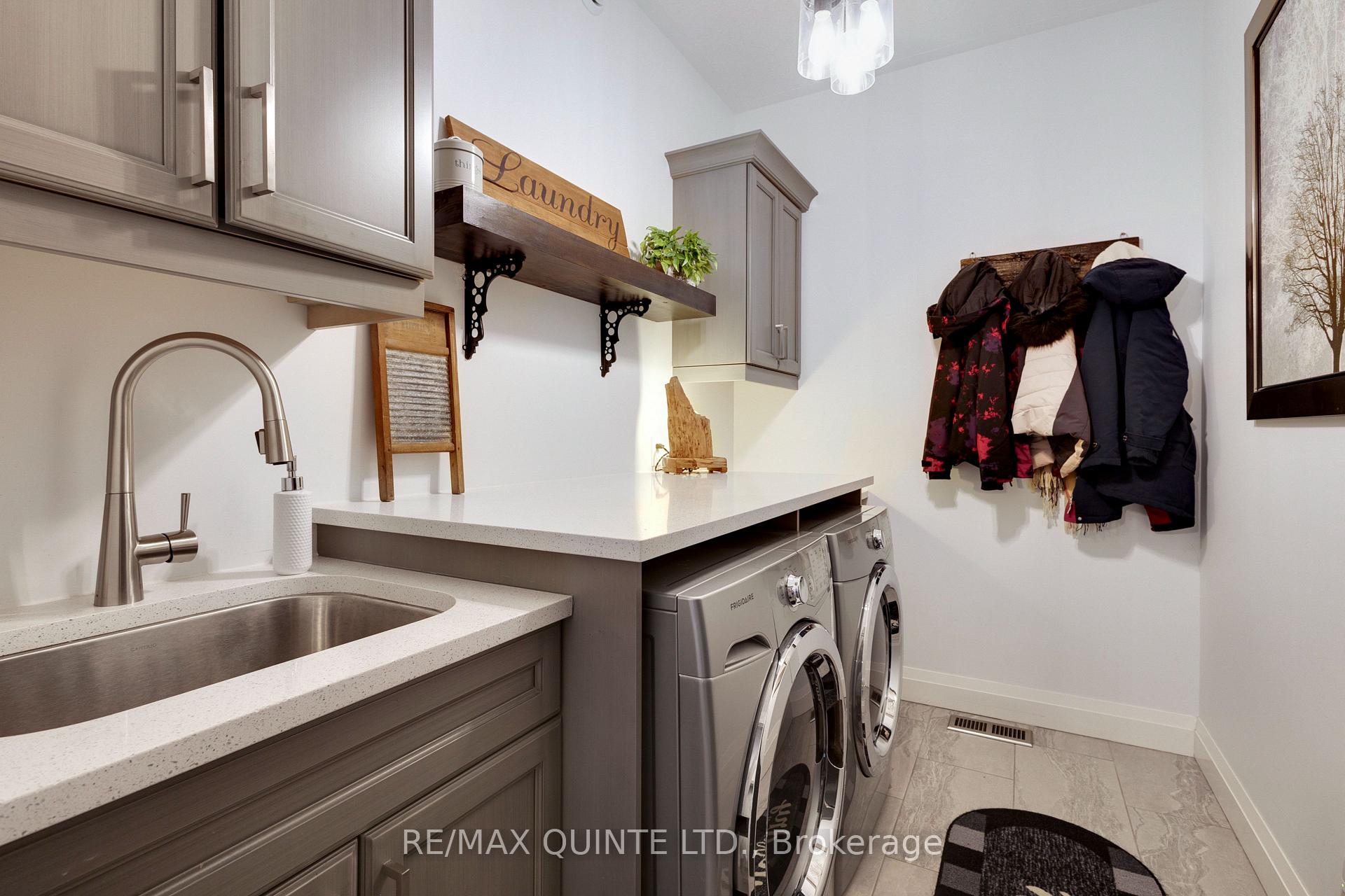 Photo 21 of 107 Hidden Valley Drive, Belleville, Thurlow Ward — HOMEH