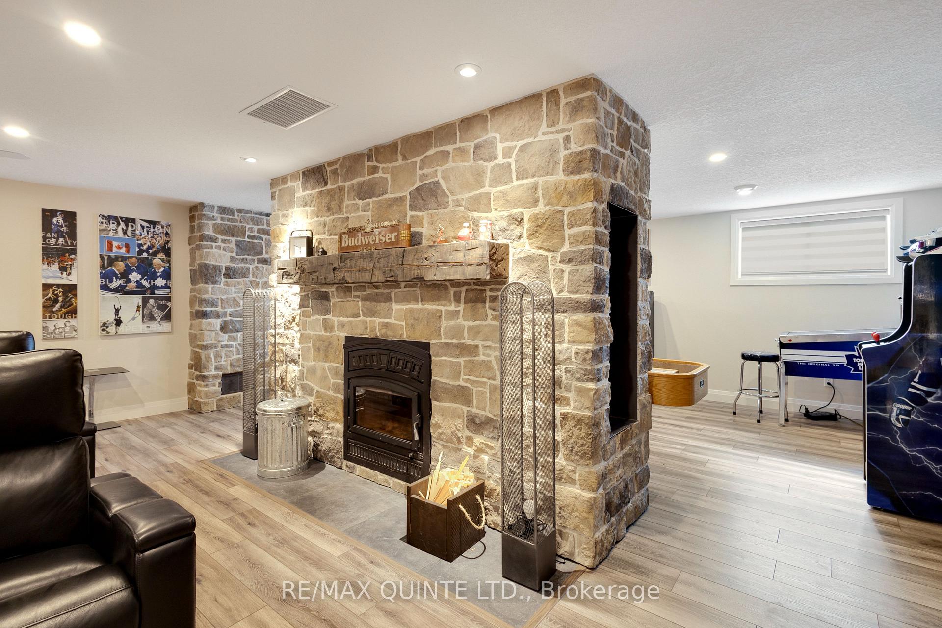 Photo 27 of 107 Hidden Valley Drive, Belleville, Thurlow Ward — HOMEH