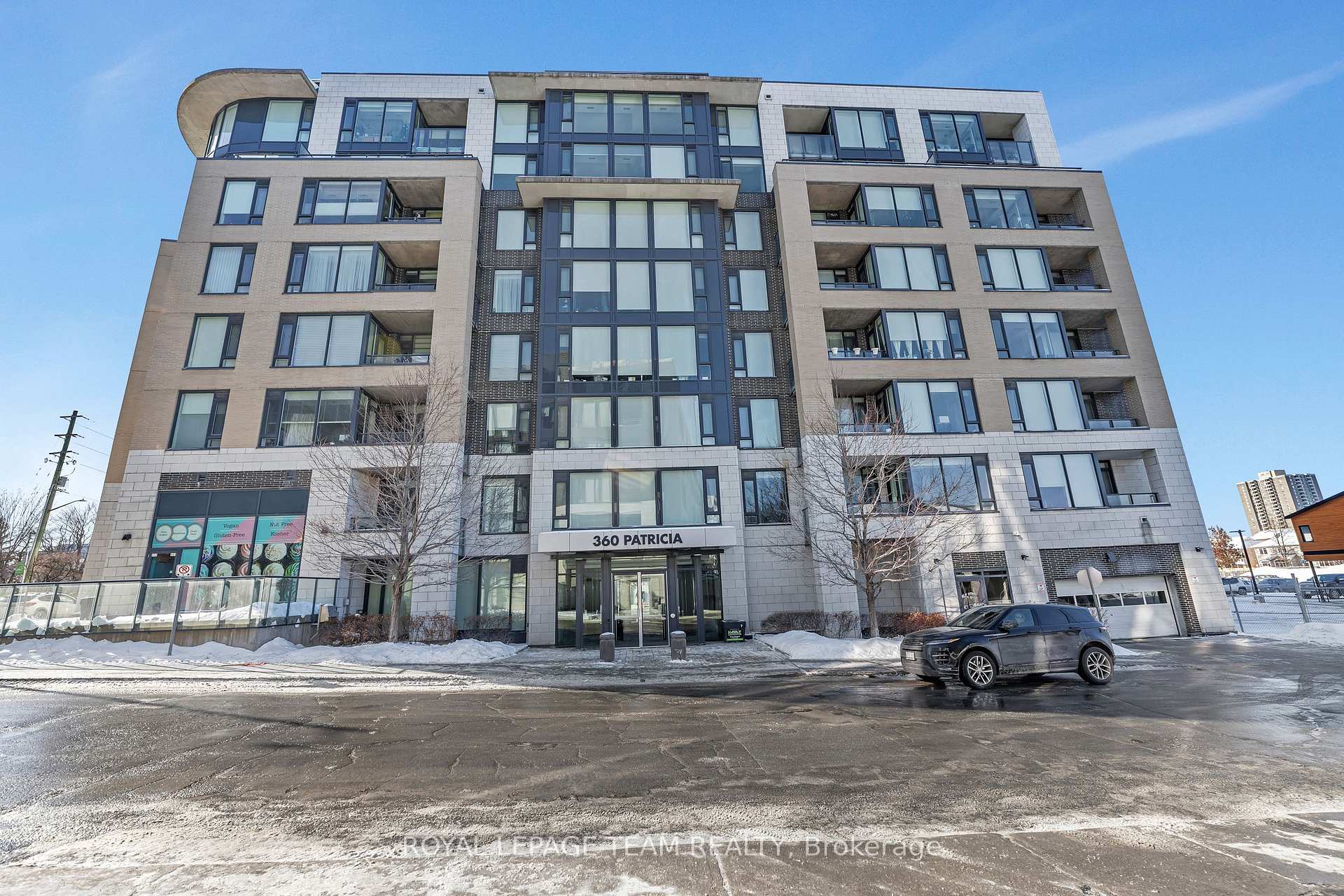 Photo 11 of Unit 717, 360 Patricia Avenue, Ottawa, Westboro South — HOMEH