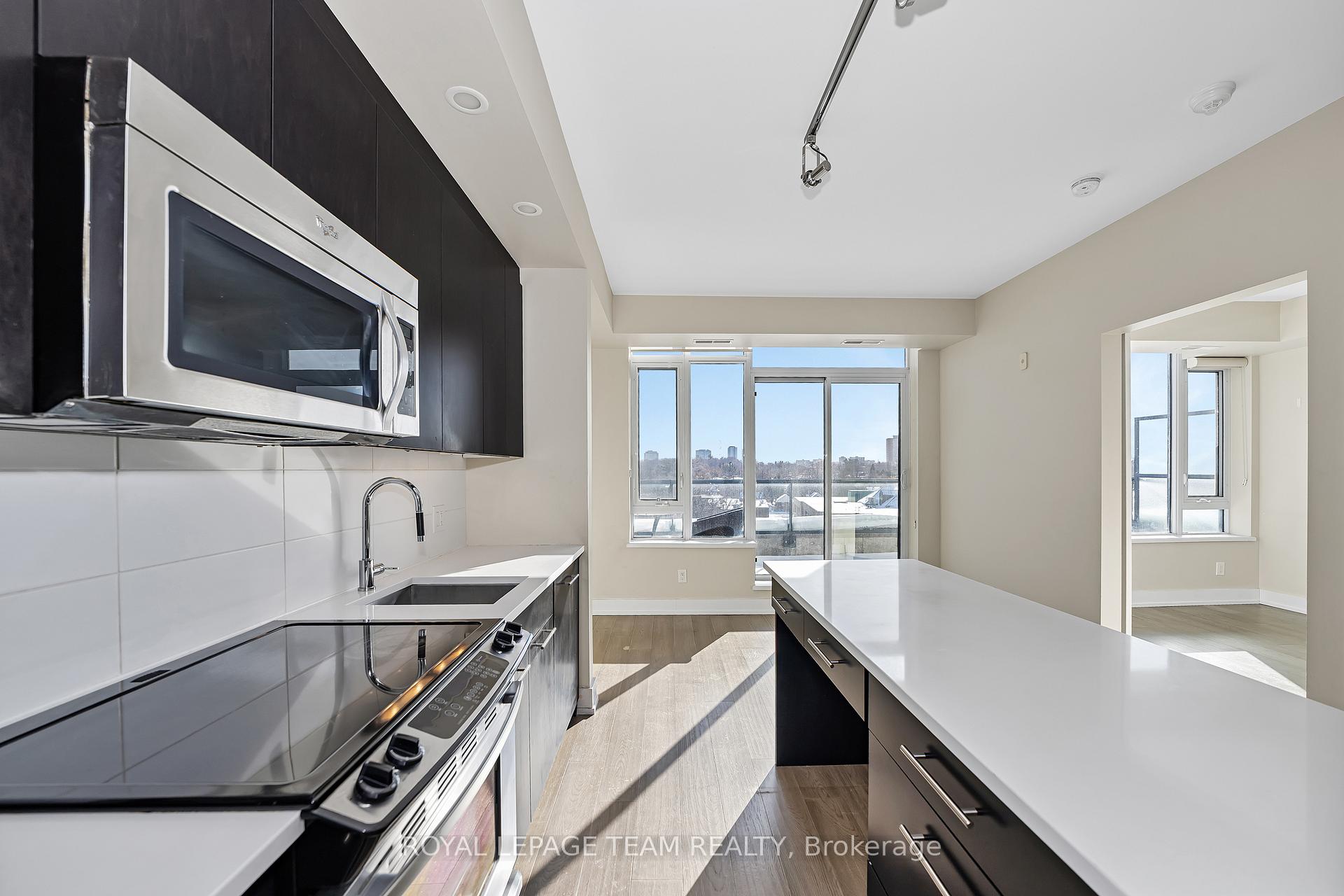 Photo 5 of Unit 717, 360 Patricia Avenue, Ottawa, Westboro South — HOMEH