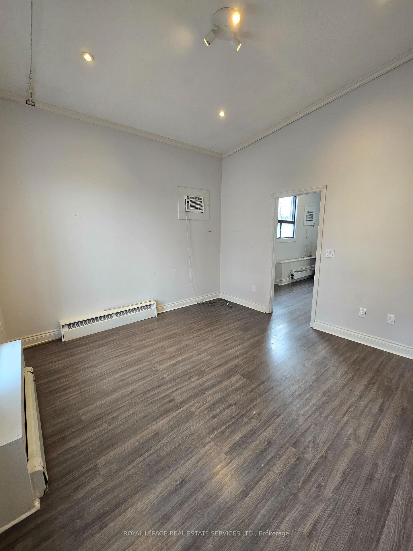Photo 2 of Unit A2, 34-40 Plains Road W, Burlington, Bayview — HOMEH
