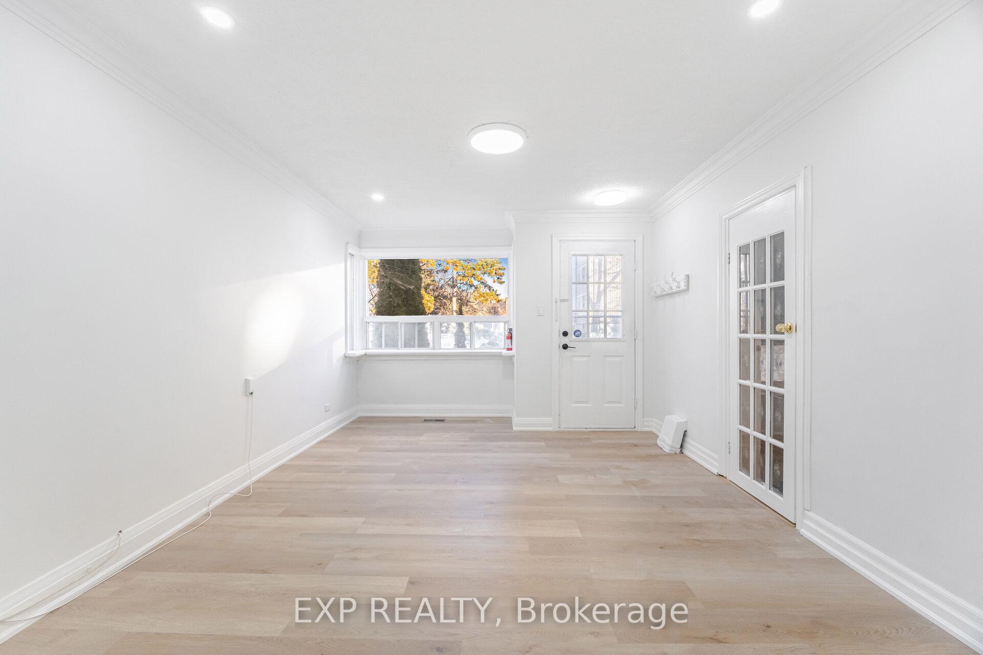 Photo 9 of 132 Barrington Avenue, Toronto, Crescent Town — HOMEH