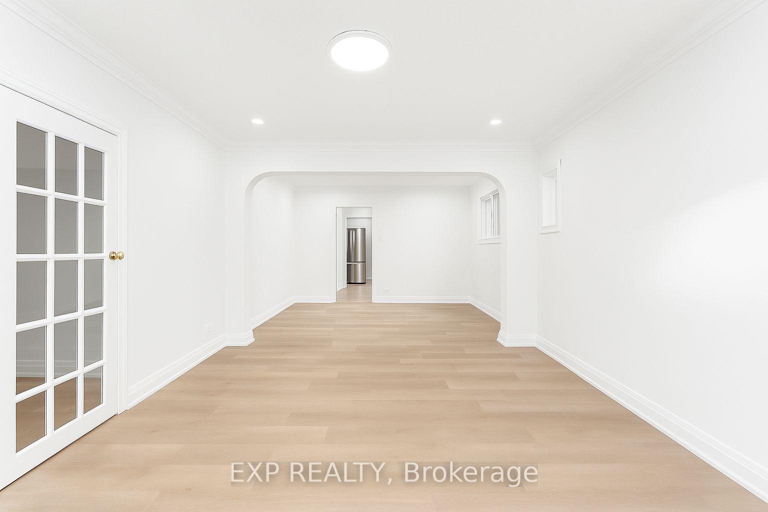 Photo 5 of 132 Barrington Avenue, Toronto, Crescent Town — HOMEH