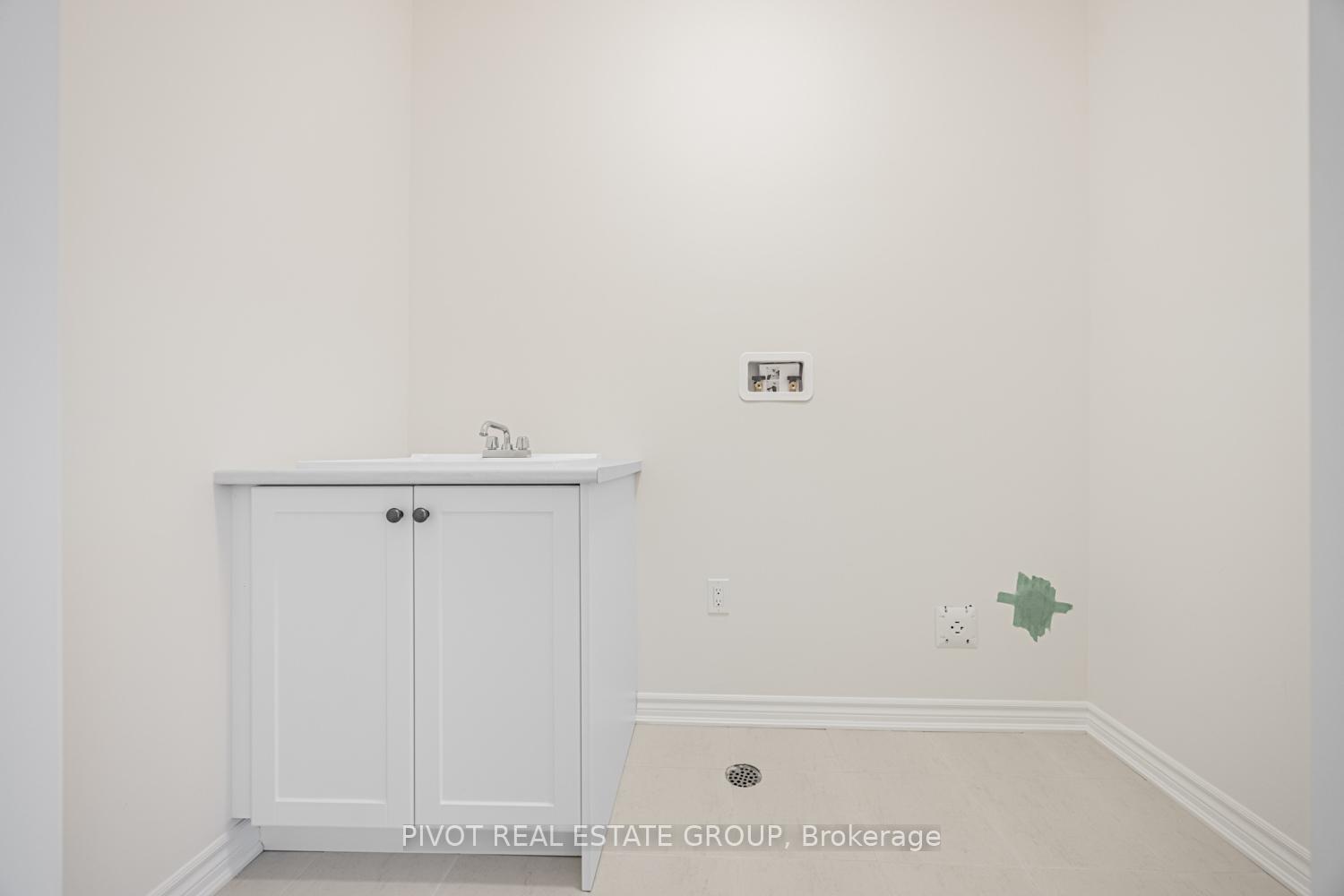 Photo 26 of 64 Tweedhill Avenue, Caledon, Rural Caledon — HOMEH