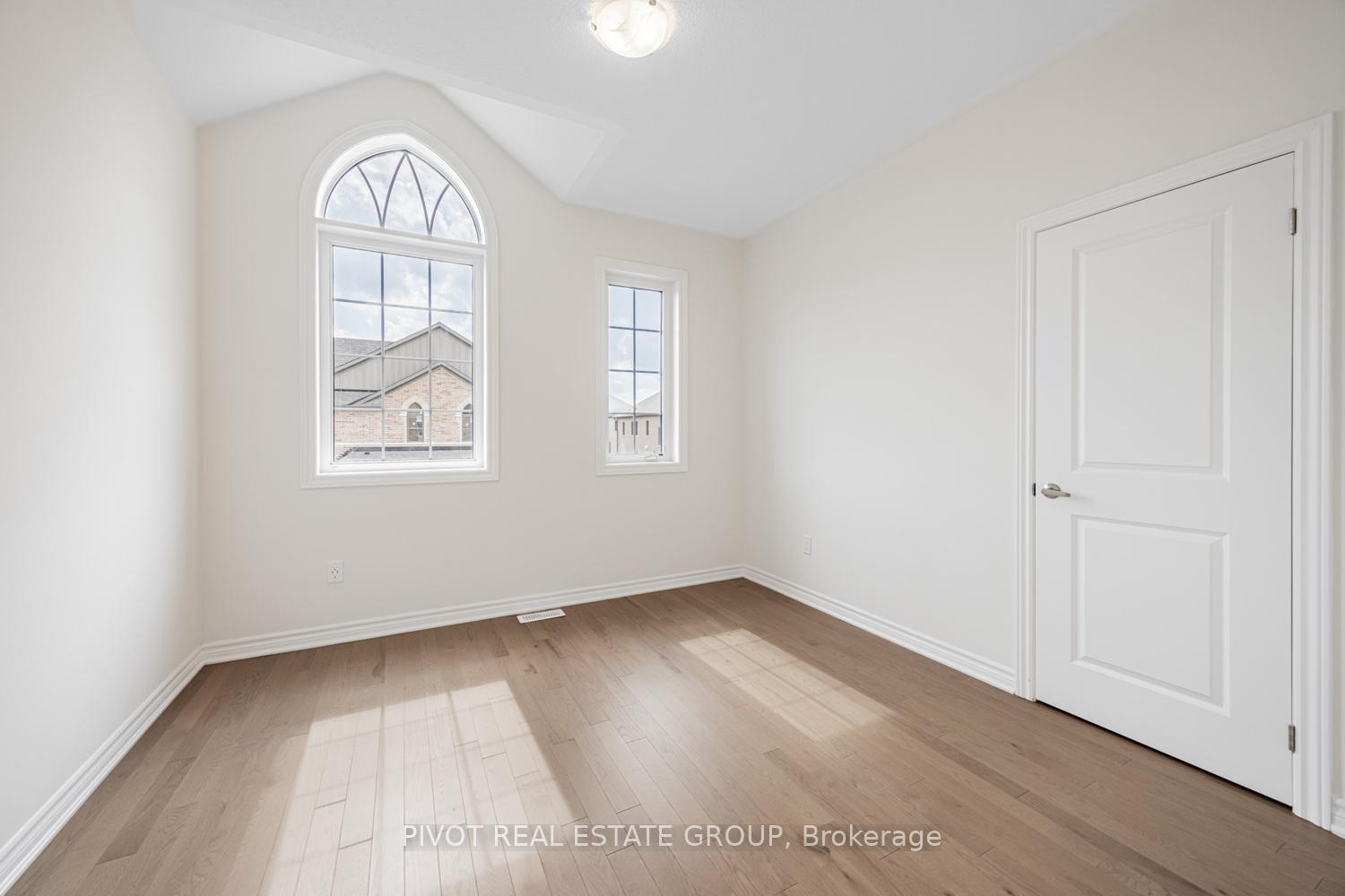 Photo 27 of 64 Tweedhill Avenue, Caledon, Rural Caledon — HOMEH