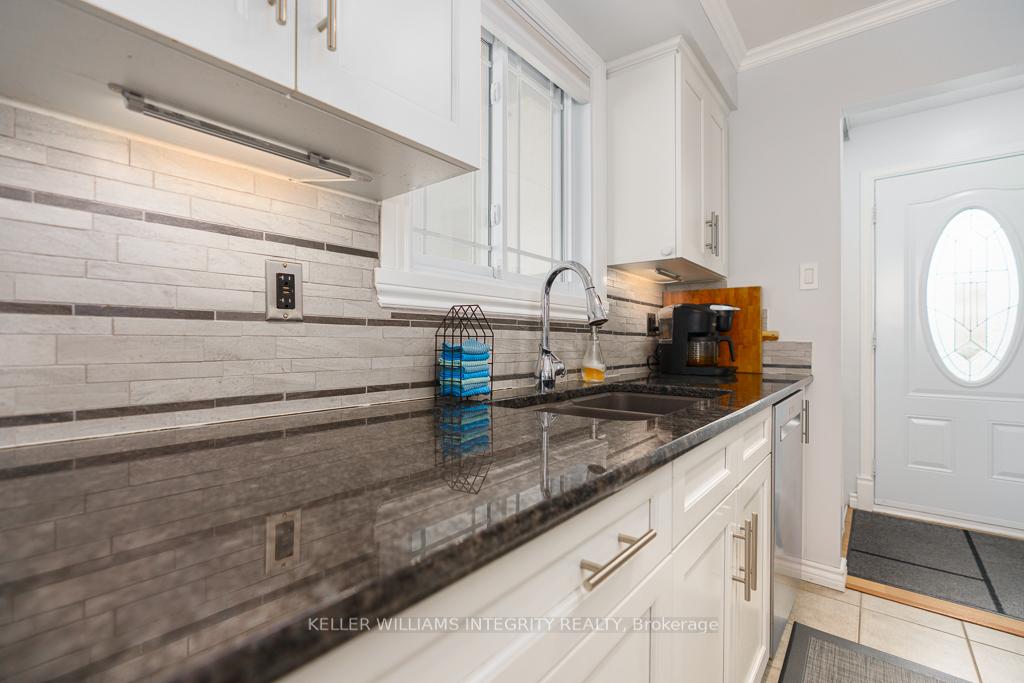 Photo 8 of 71 Edgevale Court, Cornwall — HOMEH