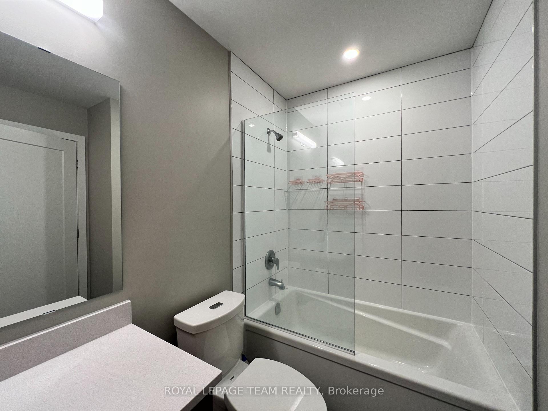 Photo 6 of Unit 310, 360 Deschatelets Avenue, Ottawa, Ottawa East — HOMEH