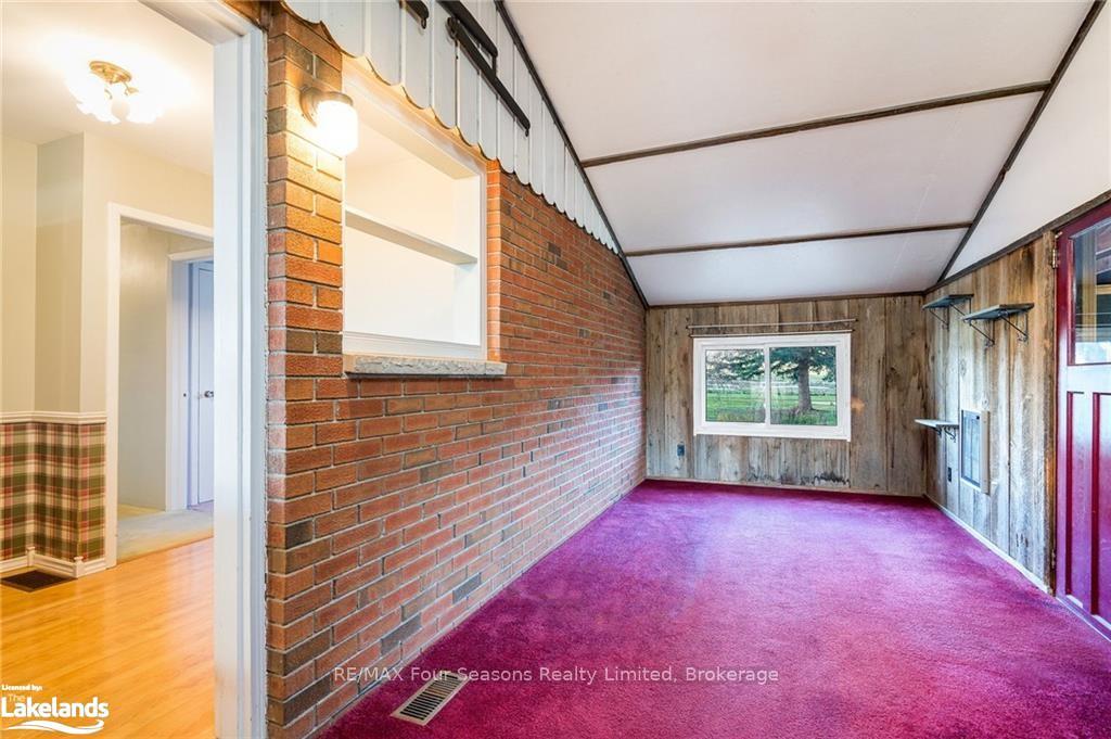 Photo 23 of 8476 36/37 Sd Rd Nottawasaga, Clearview, Rural Clearview — HOMEH