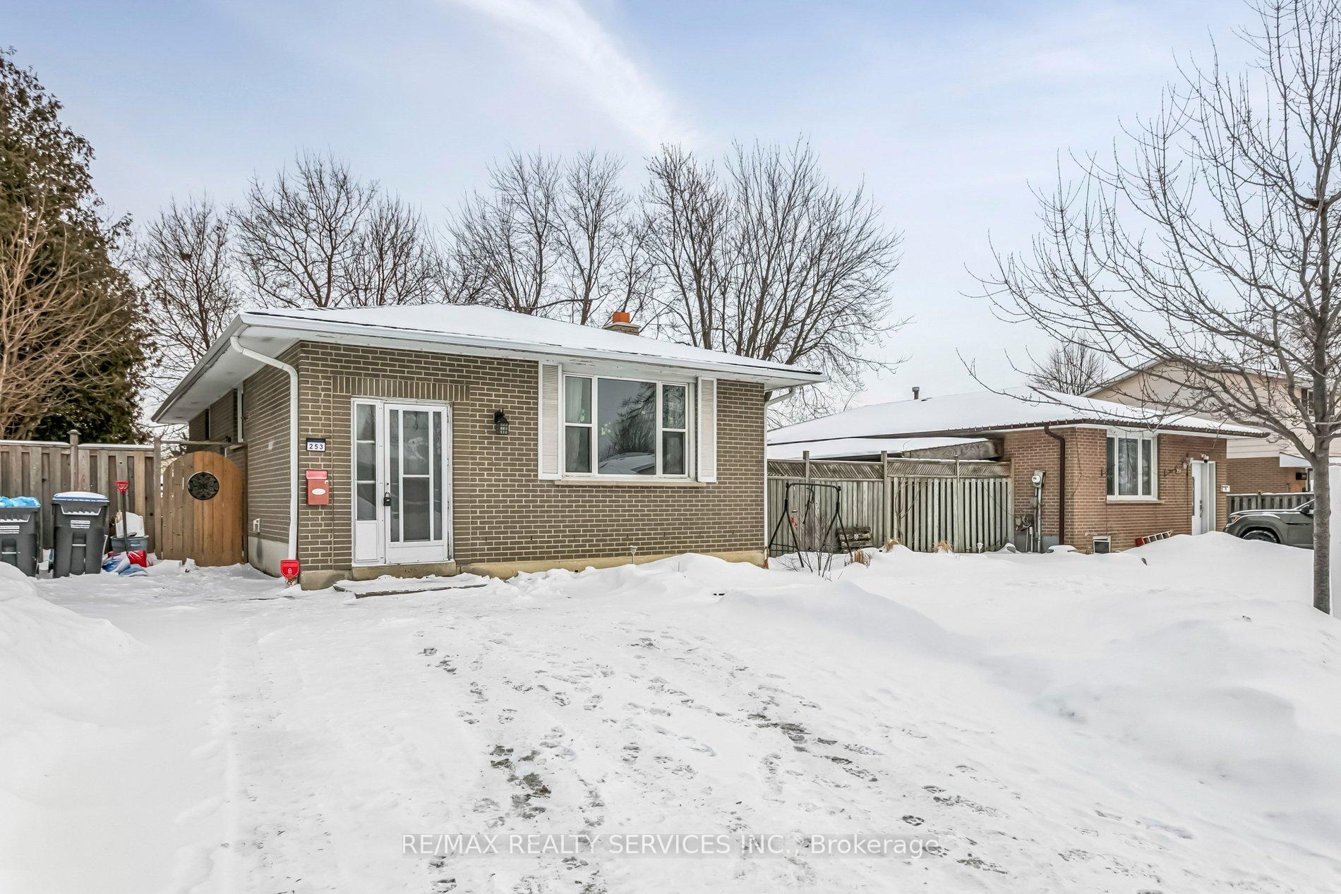 Photo 21 of 253 Vodden Street E, Brampton, Madoc — HOMEH
