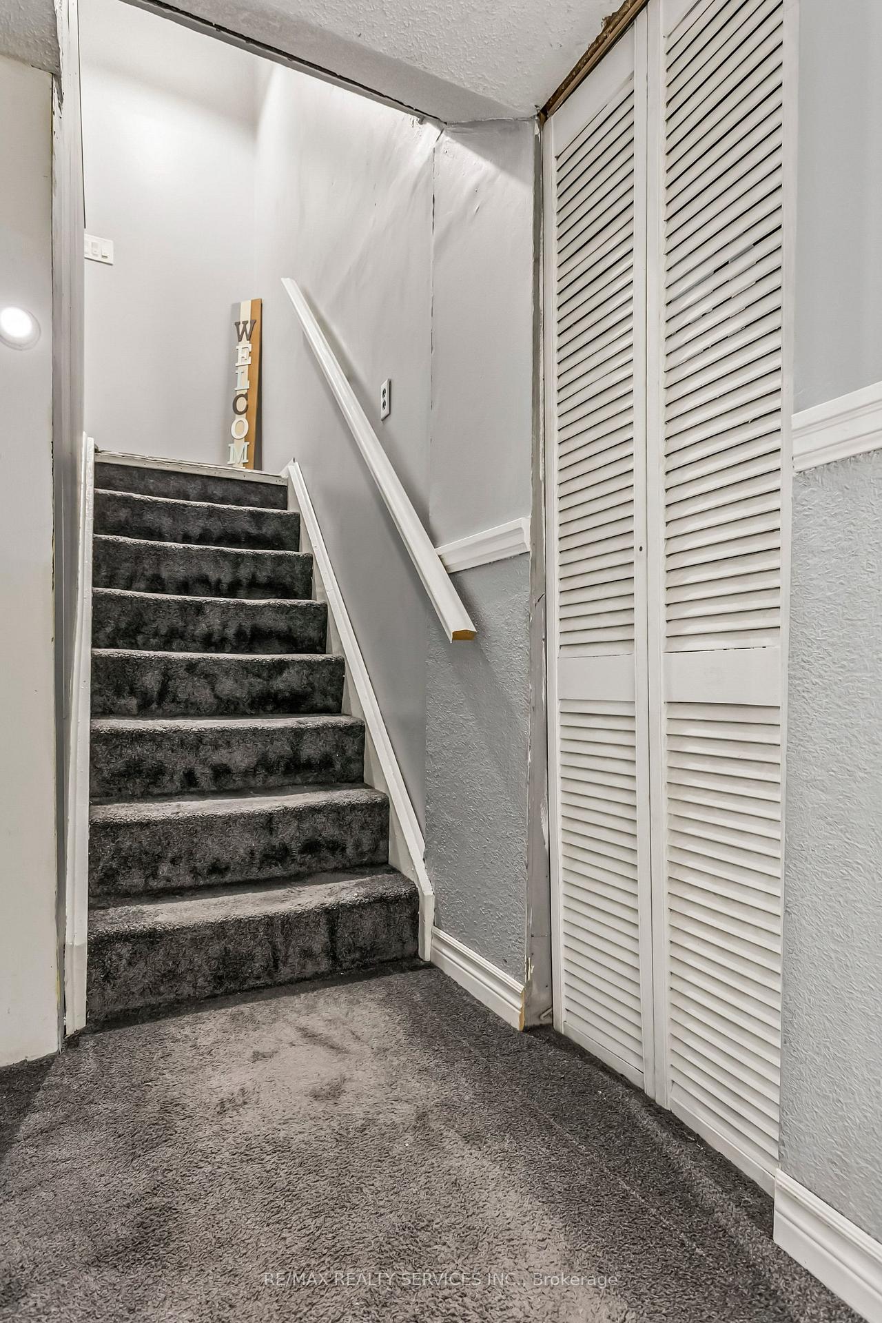 Photo 15 of 253 Vodden Street E, Brampton, Madoc — HOMEH