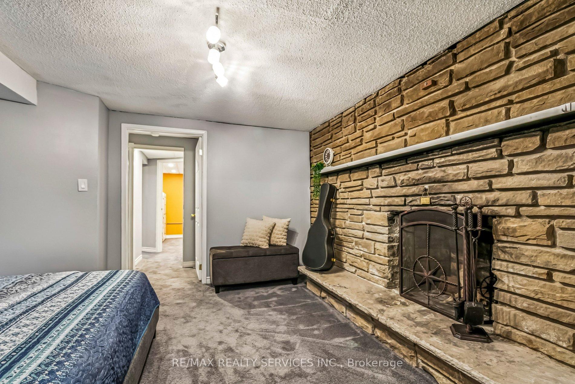 Photo 23 of 253 Vodden Street E, Brampton, Madoc — HOMEH