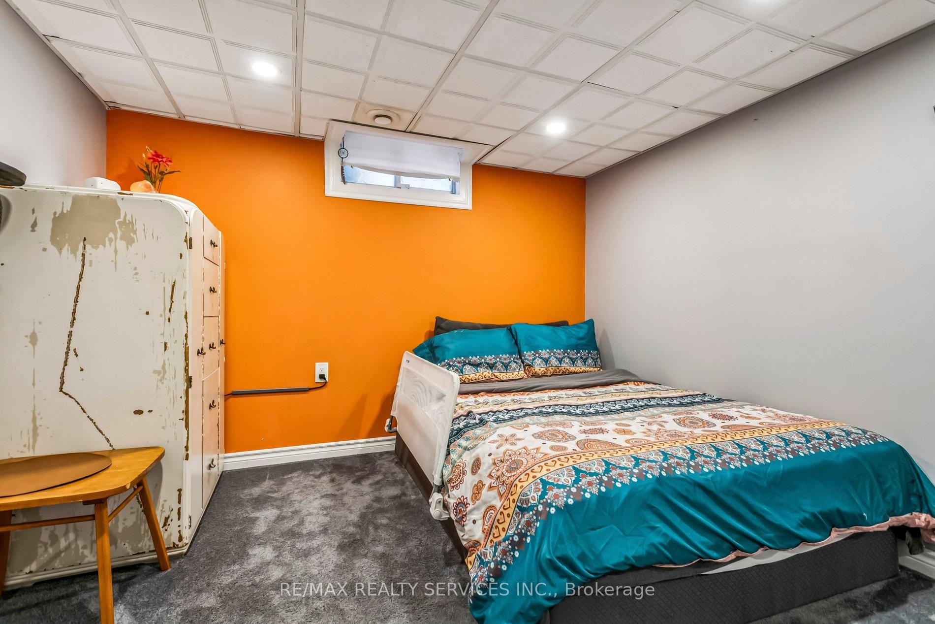 Photo 29 of 253 Vodden Street E, Brampton, Madoc — HOMEH