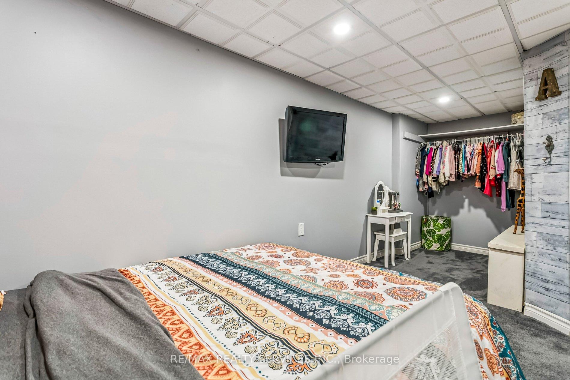 Photo 28 of 253 Vodden Street E, Brampton, Madoc — HOMEH