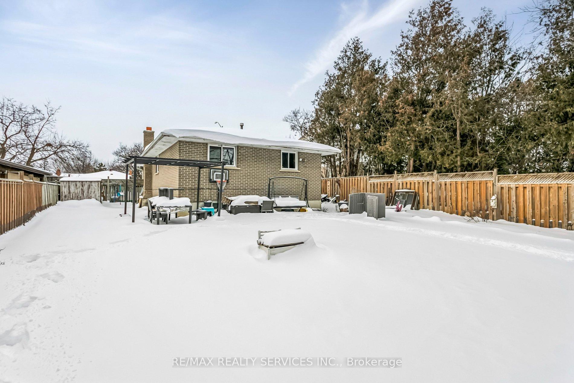 Photo 31 of 253 Vodden Street E, Brampton, Madoc — HOMEH