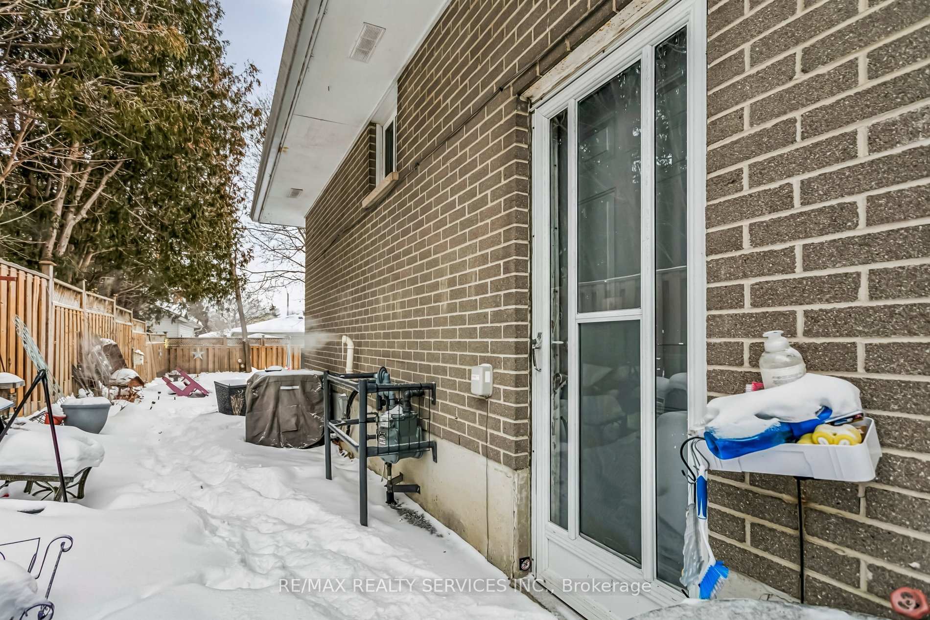 Photo 40 of 253 Vodden Street E, Brampton, Madoc — HOMEH