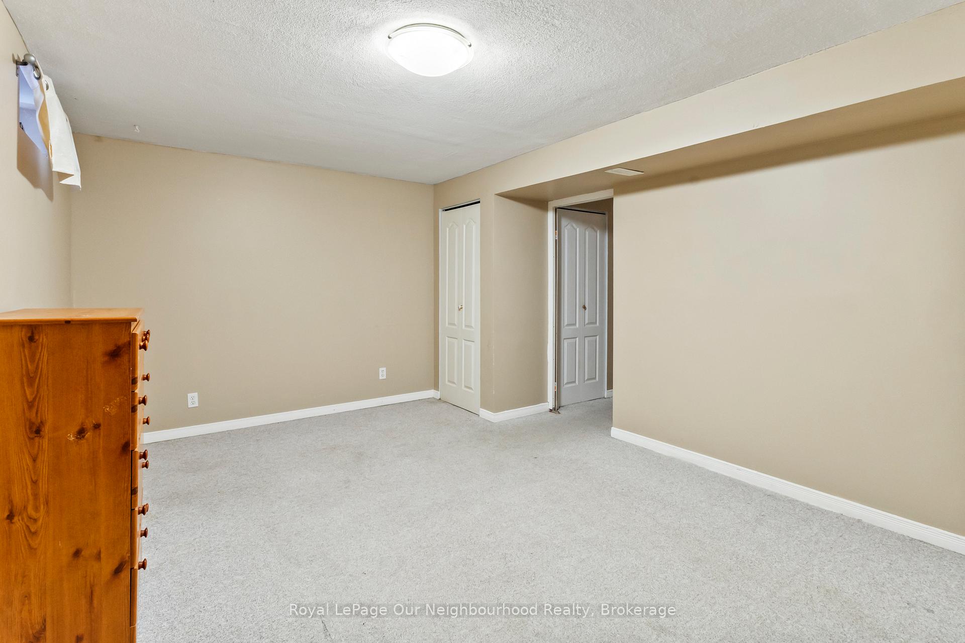 Photo 29 of 815 Buttonbush Court, Oshawa, Pinecrest — HOMEH
