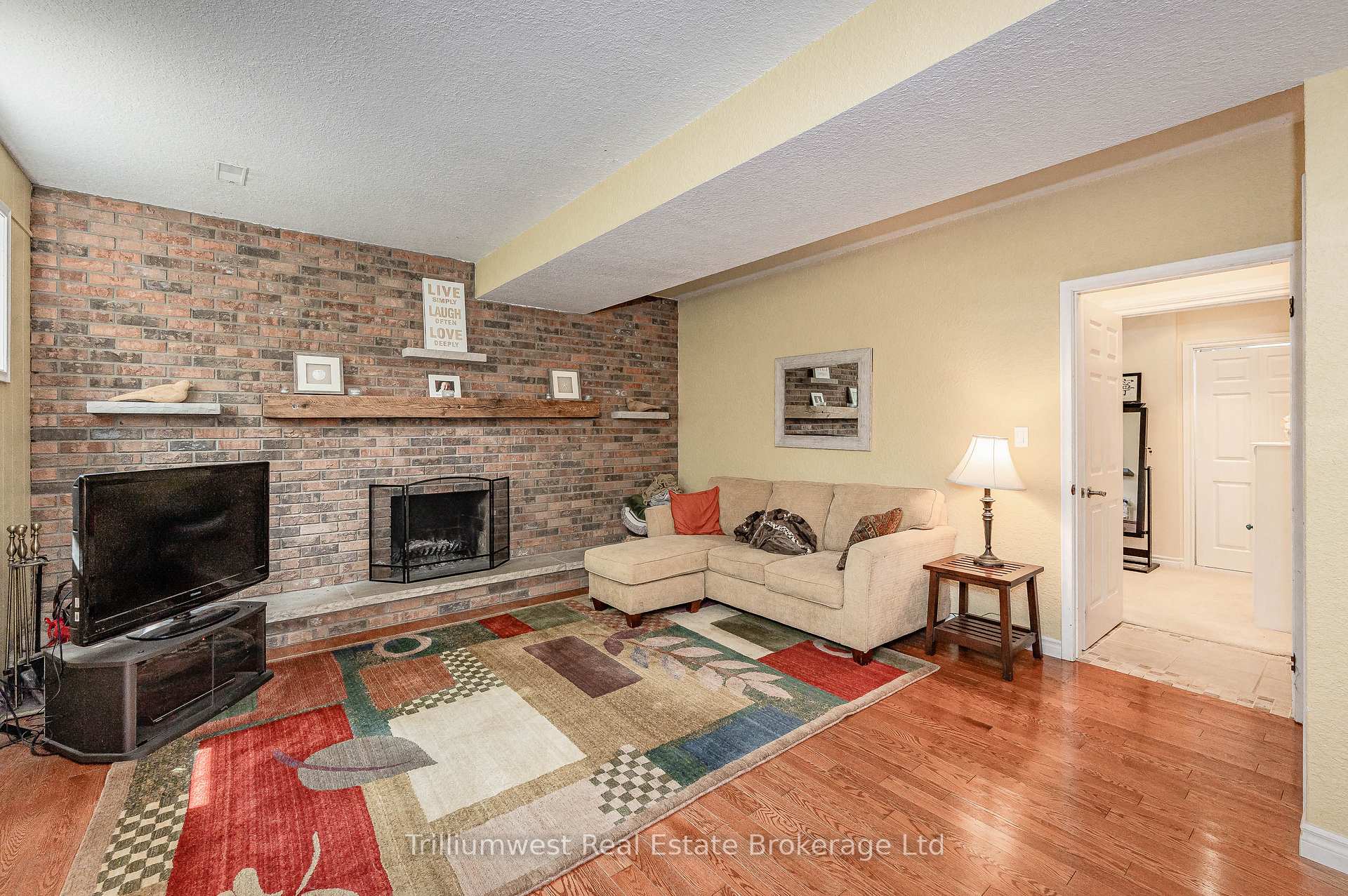 Photo 24 of 15 Karen Avenue, Guelph, Kortright West — HOMEH
