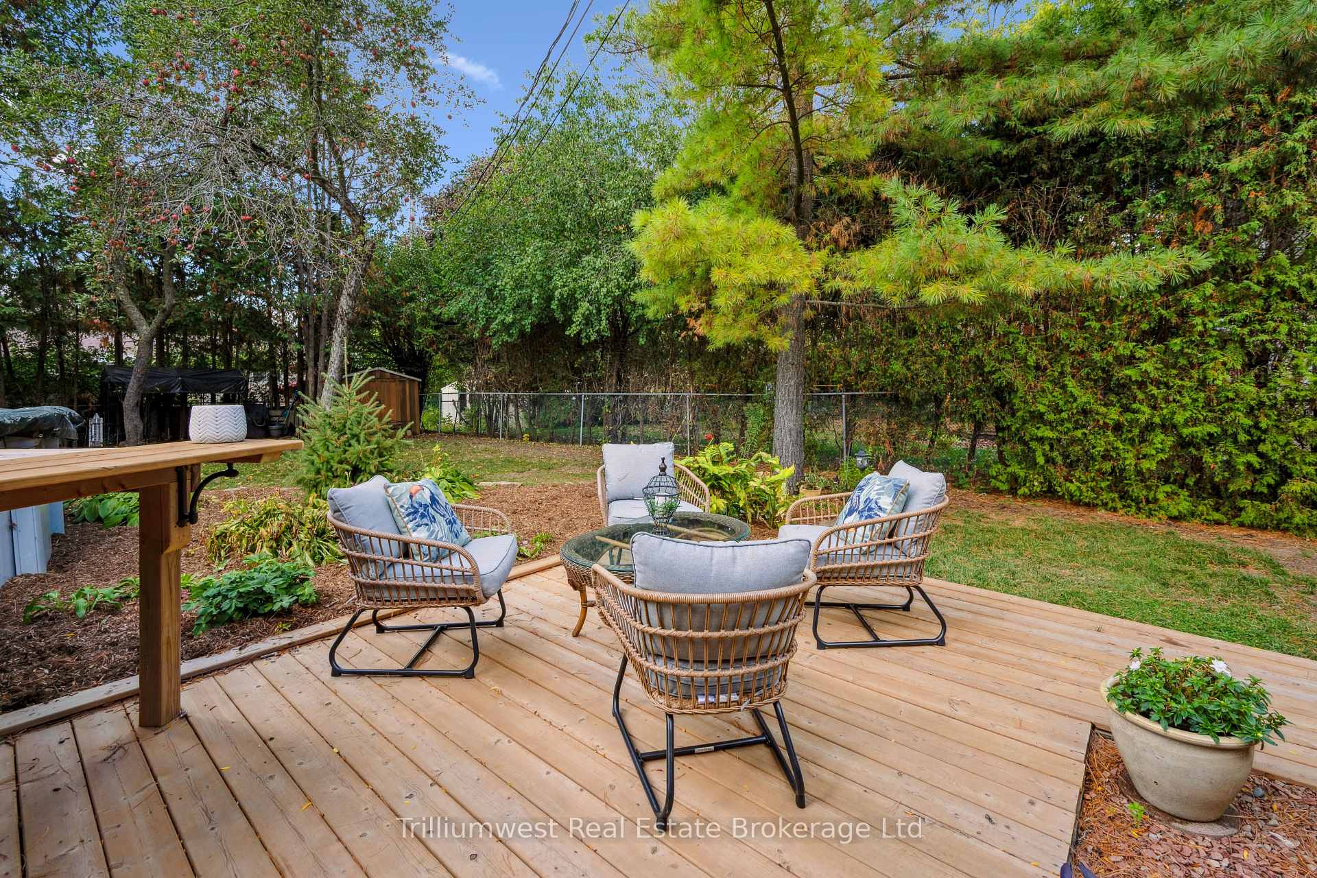 Photo 30 of 15 Karen Avenue, Guelph, Kortright West — HOMEH